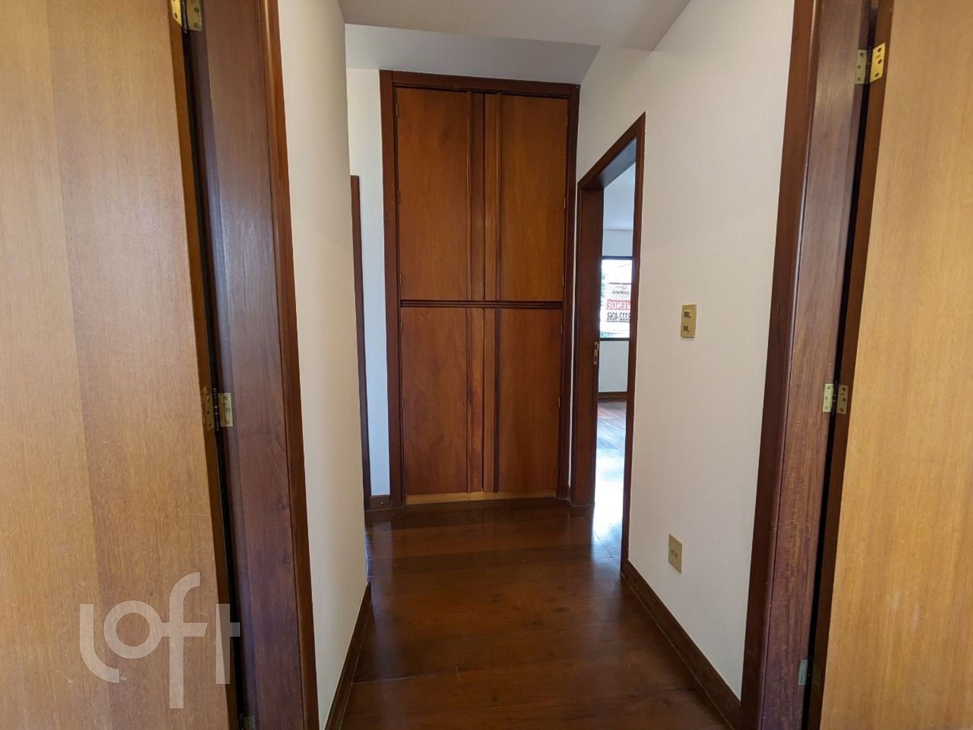 Apartamento à venda com 4 quartos, 159m² - Foto 14