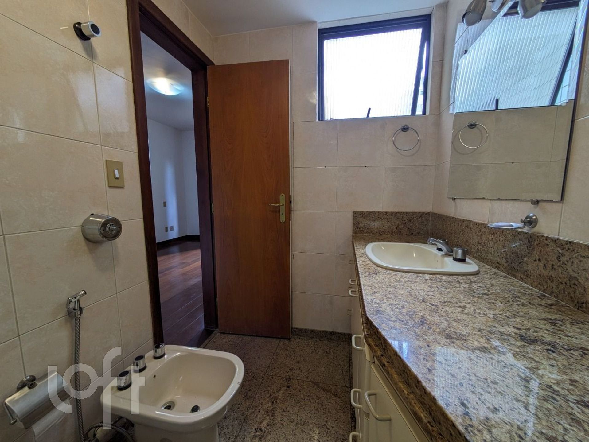 Apartamento à venda com 4 quartos, 159m² - Foto 18