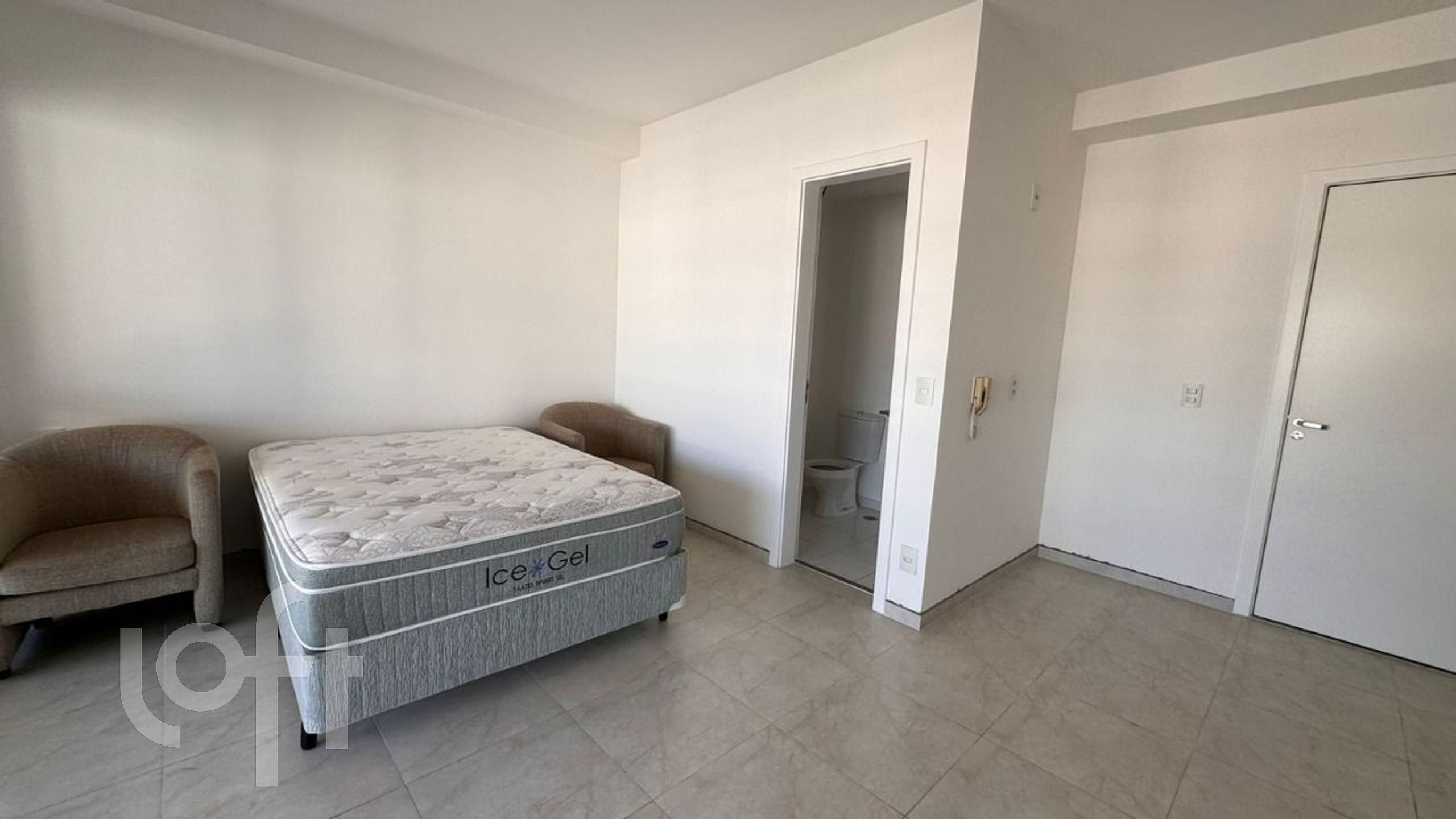 Apartamento à venda com 1 quarto, 40m² - Foto 5