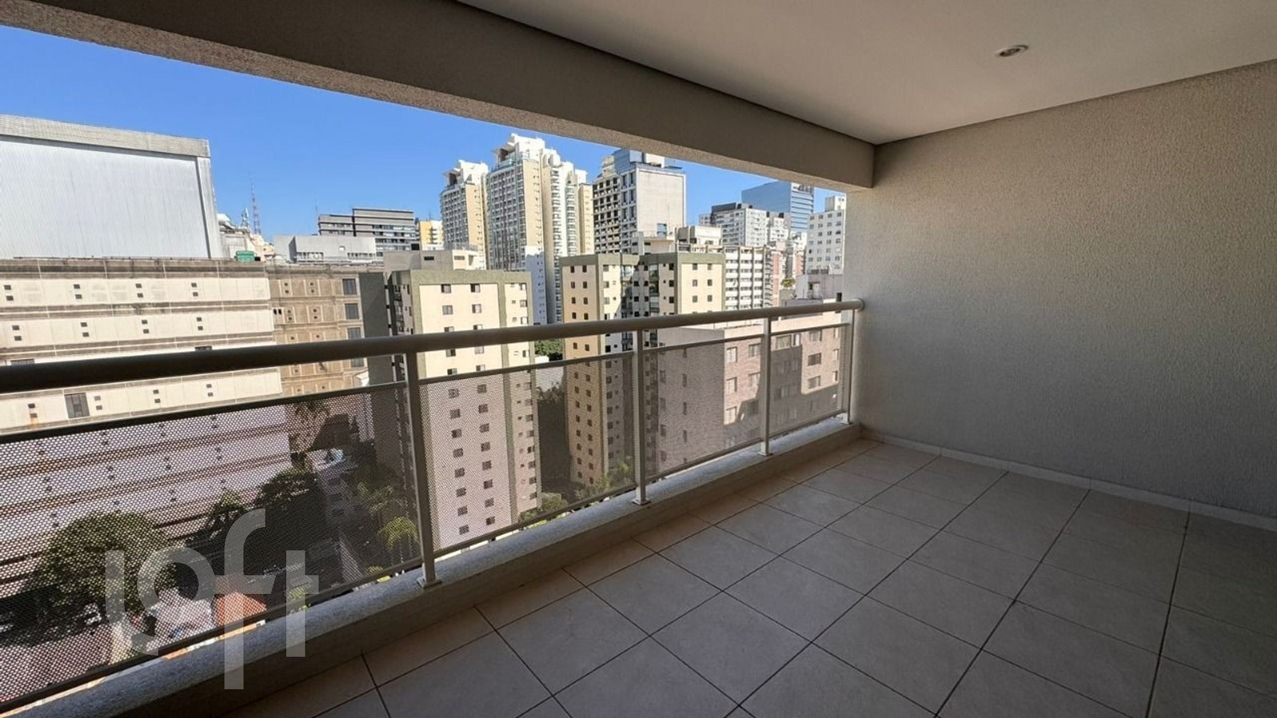 Apartamento à venda com 1 quarto, 40m² - Foto 2