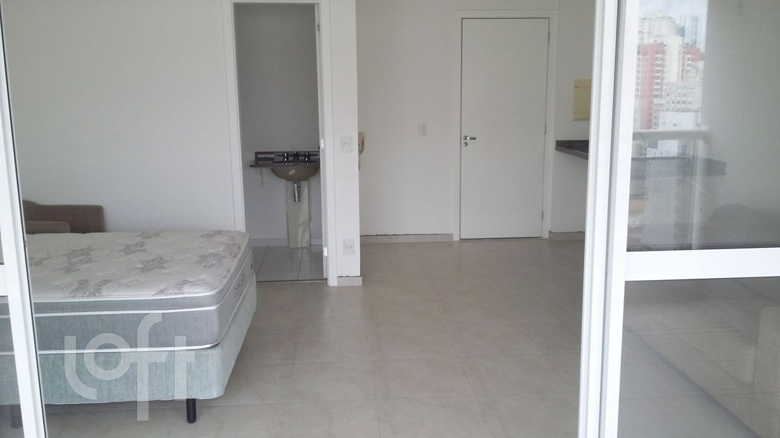 Apartamento à venda com 1 quarto, 40m² - Foto 7