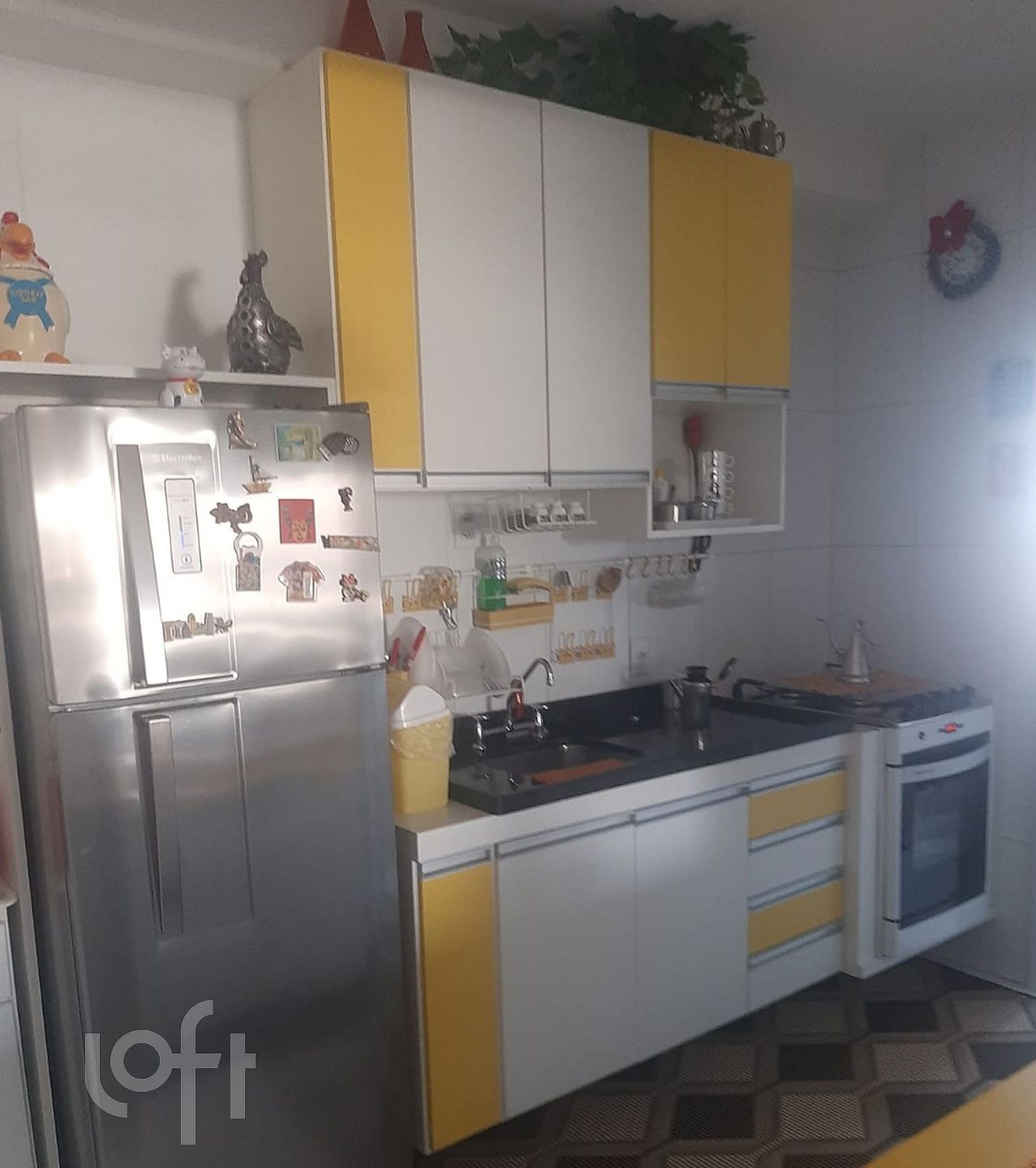 Apartamento à venda com 2 quartos, 64m² - Foto 7