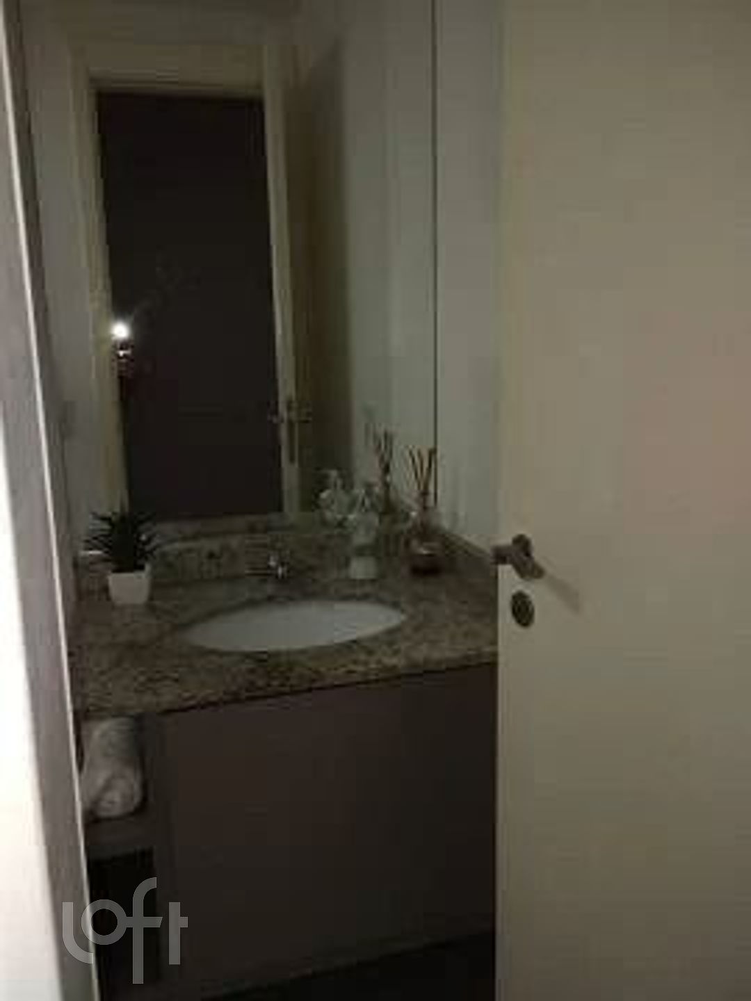 Apartamento à venda com 2 quartos, 61m² - Foto 28