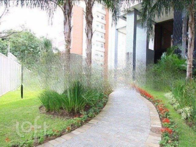 Apartamento com 95m², 2 dormitórios, 2 suítes, 2 vagas, Petrópolis em Porto Alegre