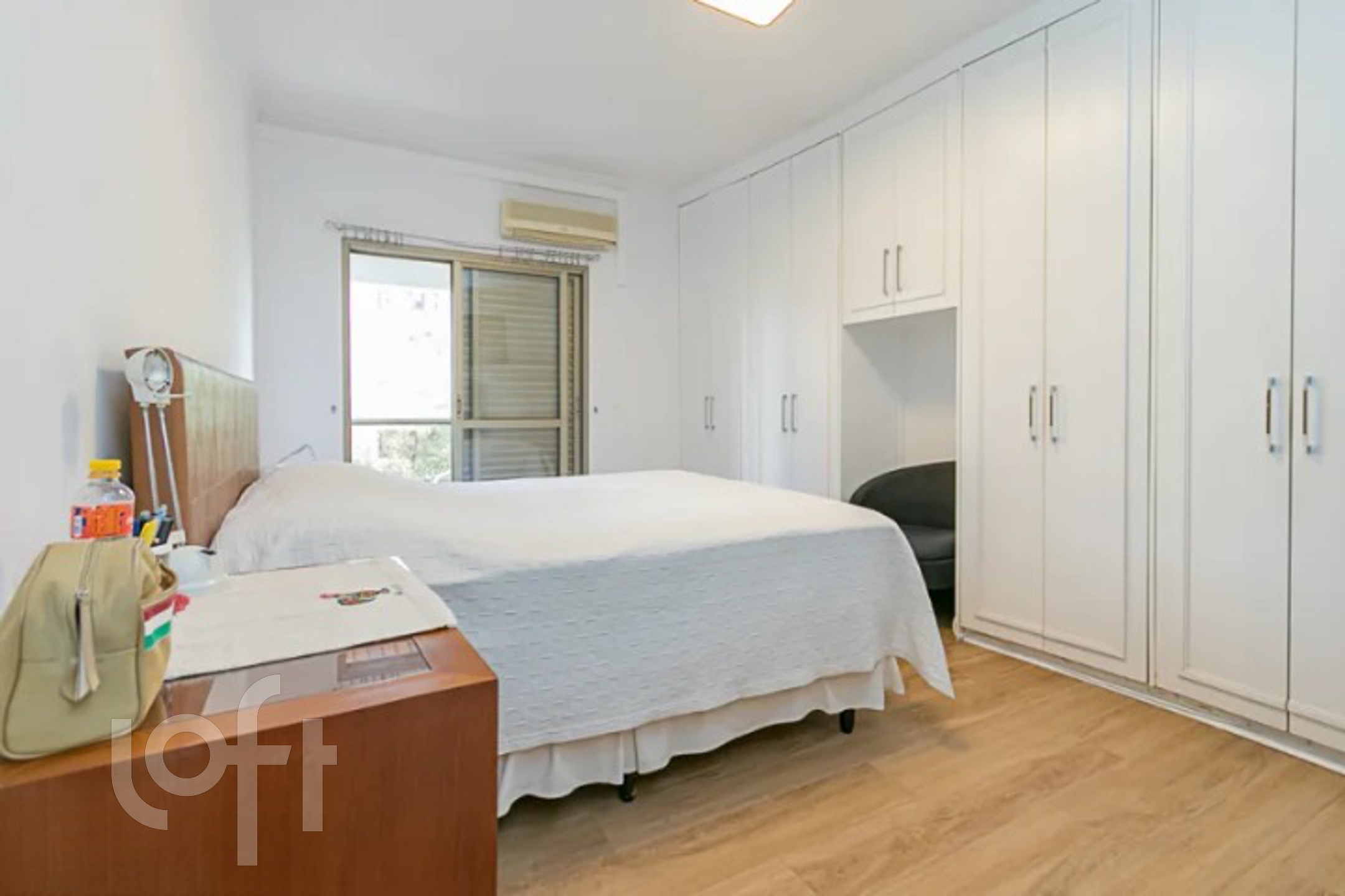 Apartamento à venda com 4 quartos, 317m² - Foto 11