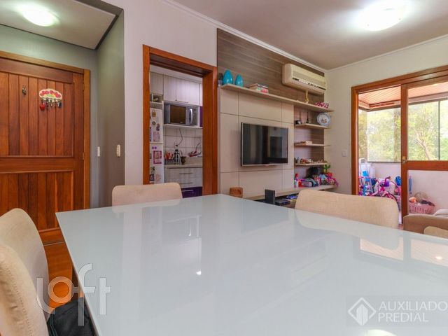 Apartamento com 60m², 2 dormitórios, 1 vaga, Menino Deus em Porto Alegre