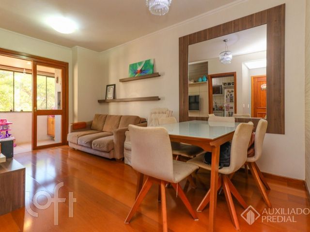 Apartamento com 60m², 2 dormitórios, 1 vaga, Menino Deus em Porto Alegre