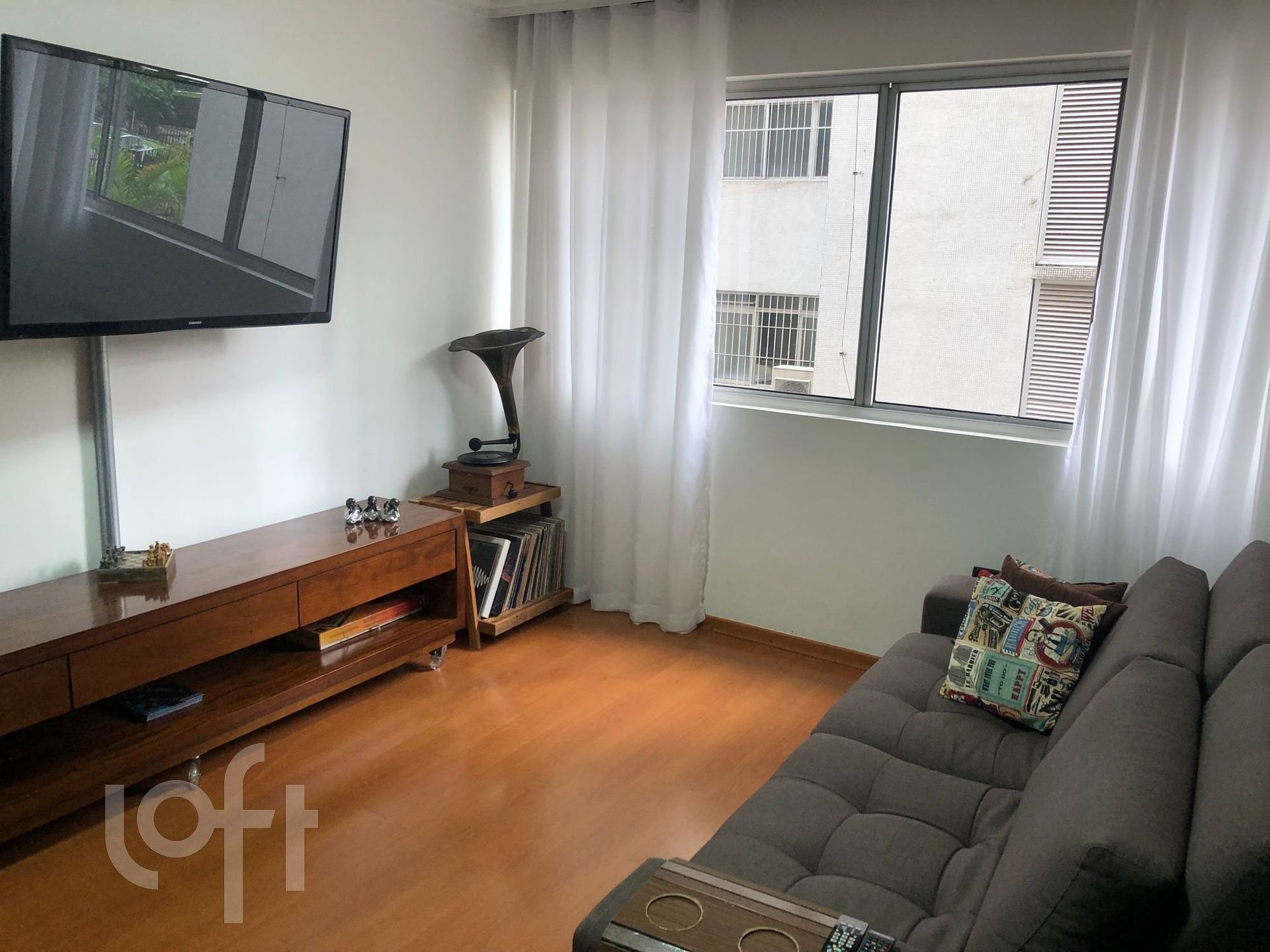 Apartamento à venda com 2 quartos, 90m² - Foto 1