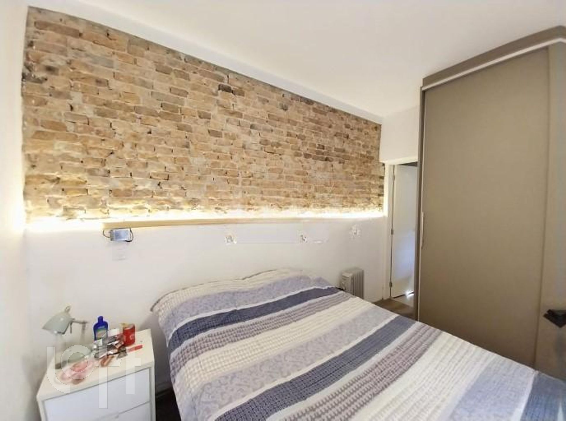 Casa à venda com 3 quartos, 107m² - Foto 14