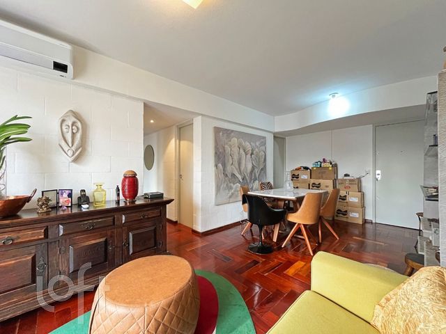 Apartamento com 71m², 2 dormitórios, 1 vaga, Bom Fim em Porto Alegre