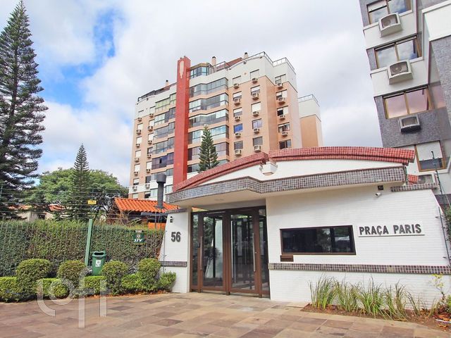 Apartamento com 280m², 3 dormitórios, 1 suíte, 3 vagas, Três Figueiras em Porto Alegre