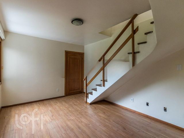 Apartamento com 143m², 1 dormitório, 1 suíte, 1 vaga, Petrópolis em Porto Alegre