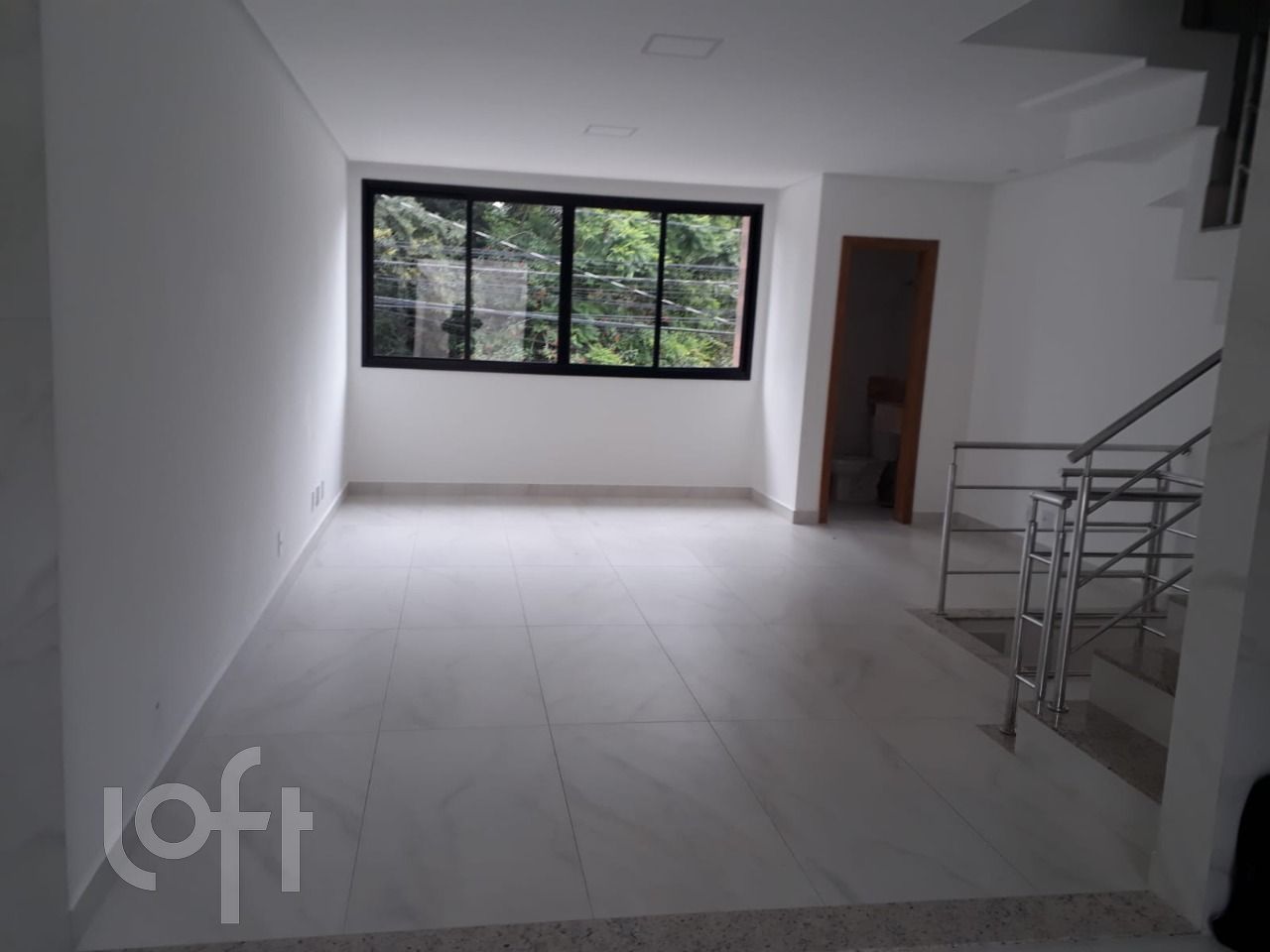 Casa à venda com 3 quartos, 145m² - Foto 2