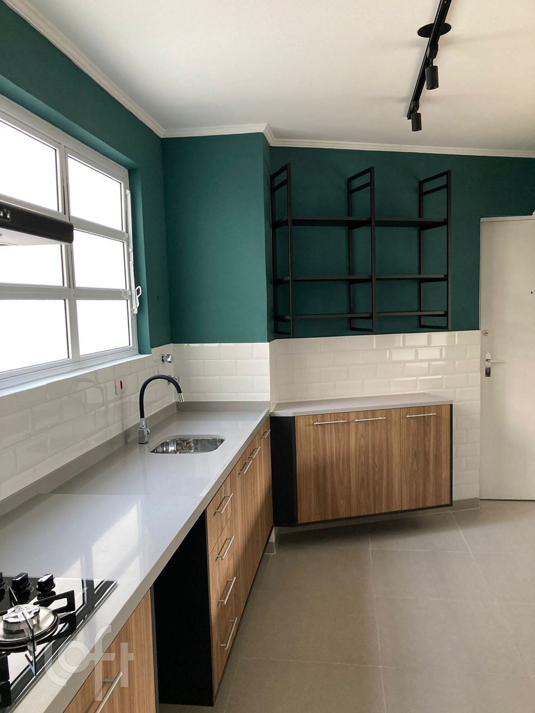 Apartamento à venda com 3 quartos, 110m² - Foto 18