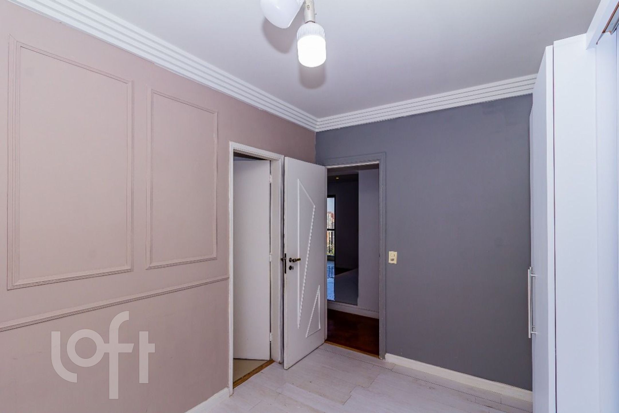 Apartamento à venda com 3 quartos, 120m² - Foto 2