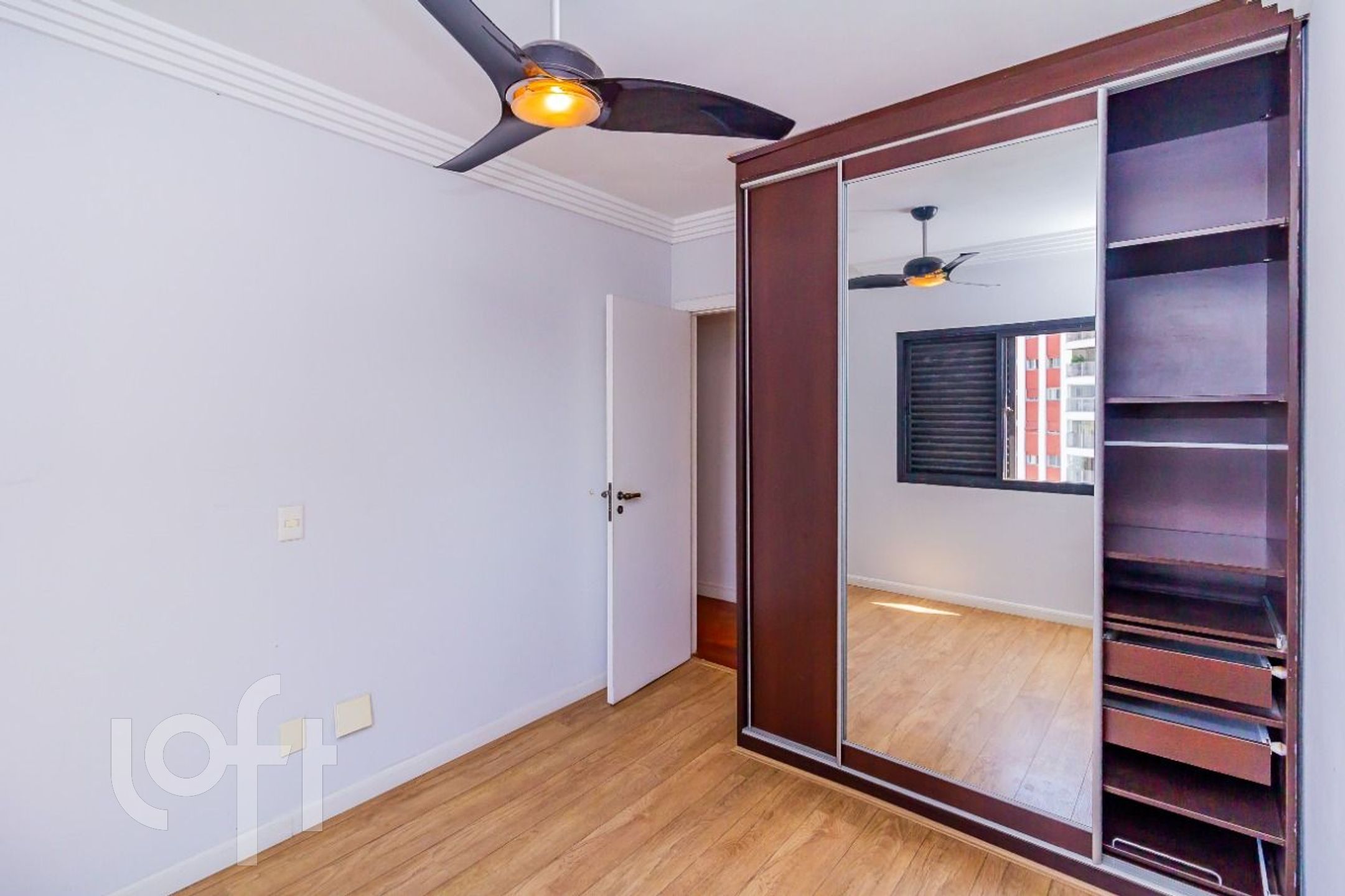 Apartamento à venda com 3 quartos, 120m² - Foto 10