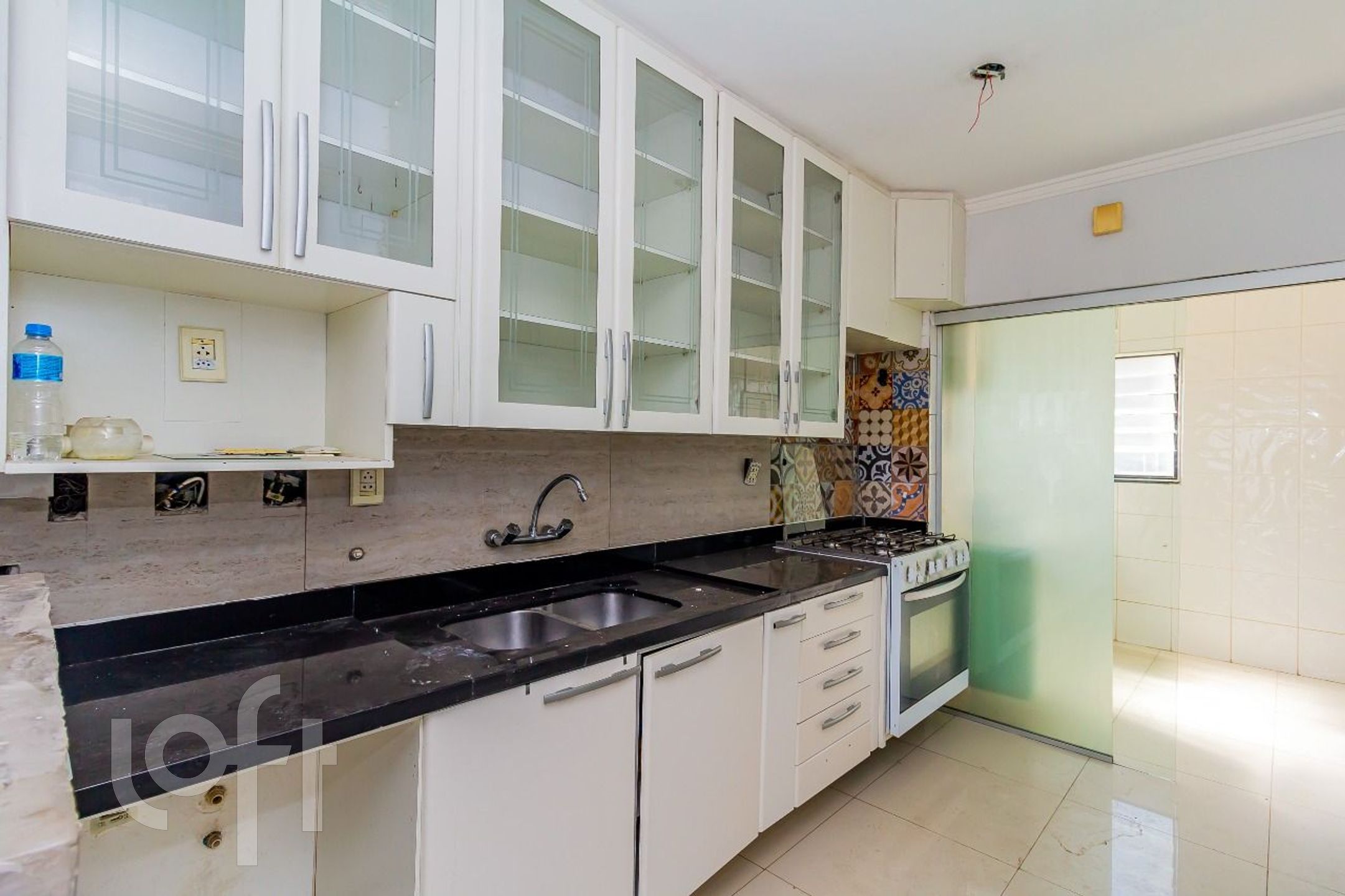 Apartamento à venda com 3 quartos, 120m² - Foto 4