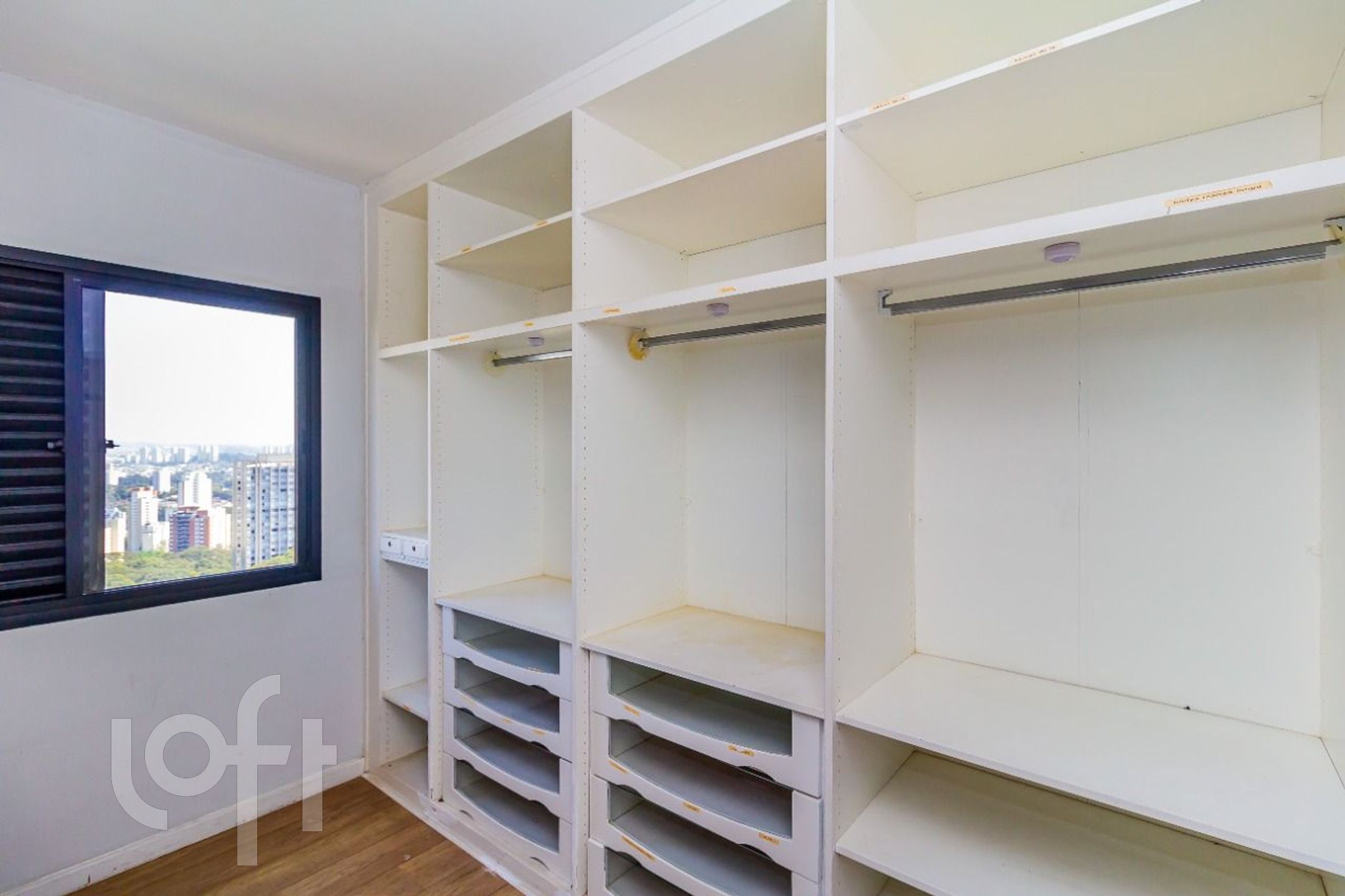 Apartamento à venda com 3 quartos, 120m² - Foto 19