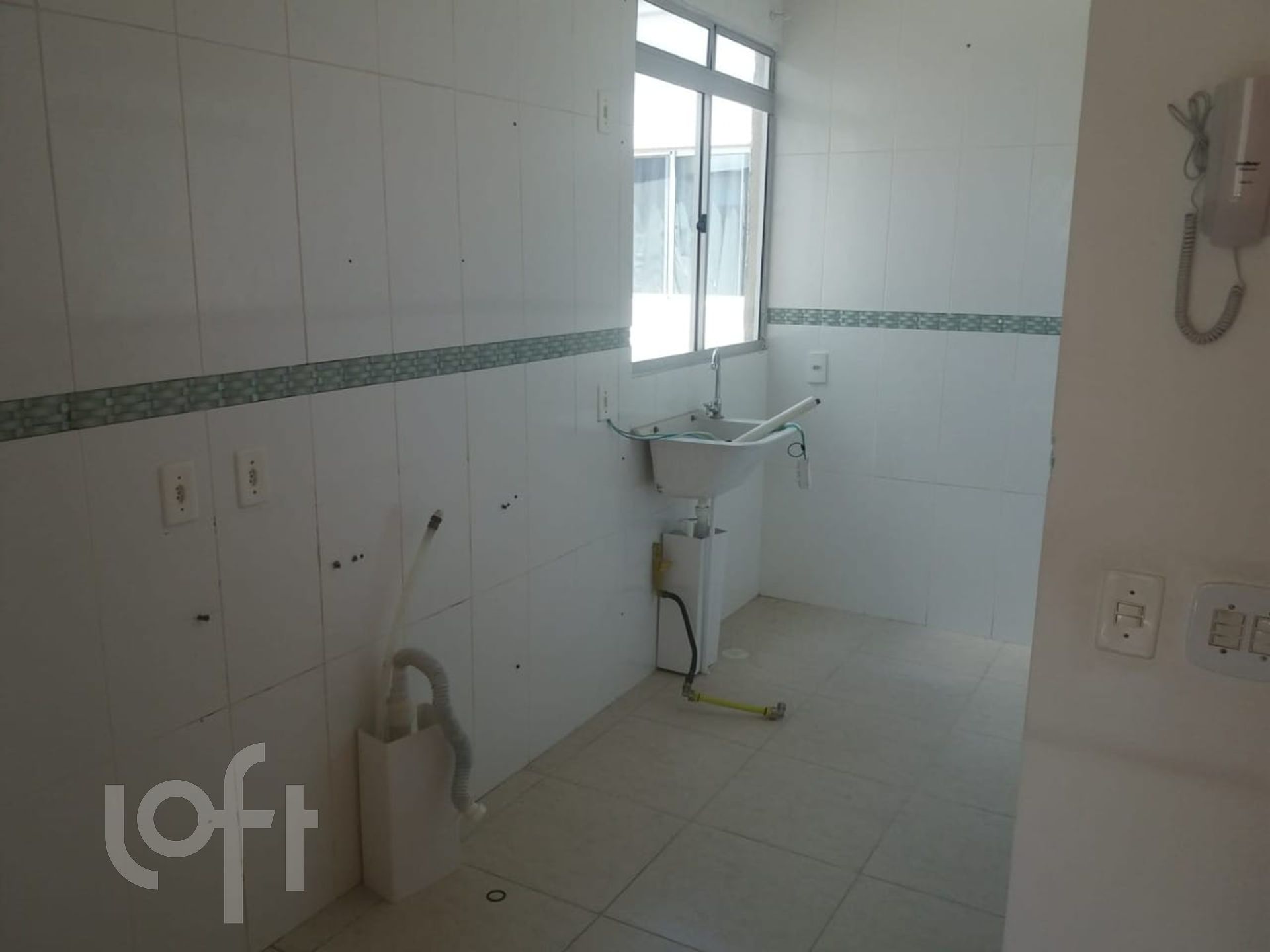 Apartamento à venda com 2 quartos, 39m² - Foto 11