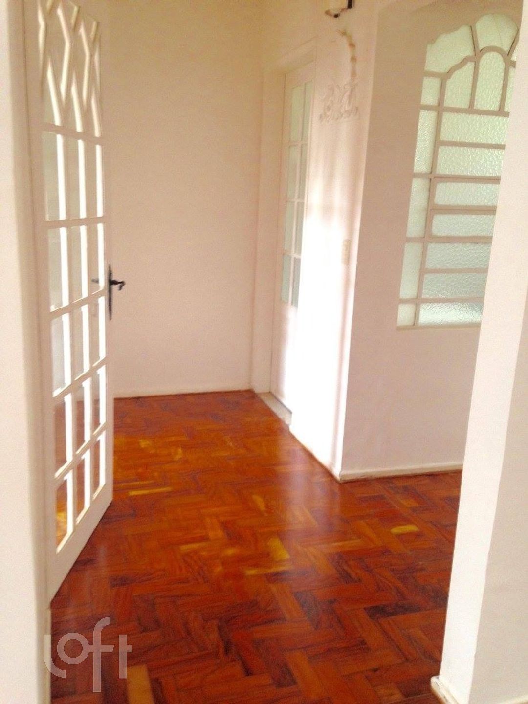 Apartamento à venda com 1 quarto, 62m² - Foto 3