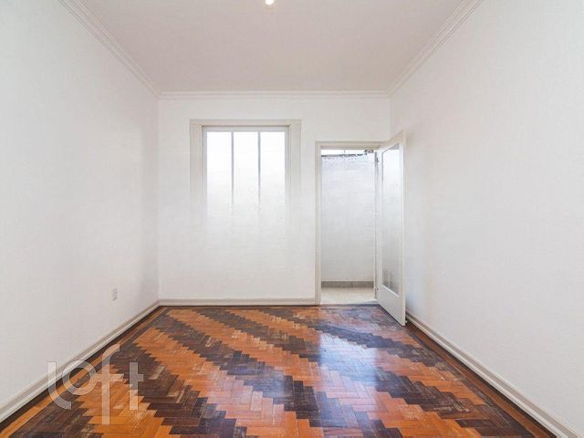 Apartamento com 110m², 3 dormitórios, 1 suíte, Rio Branco em Porto Alegre