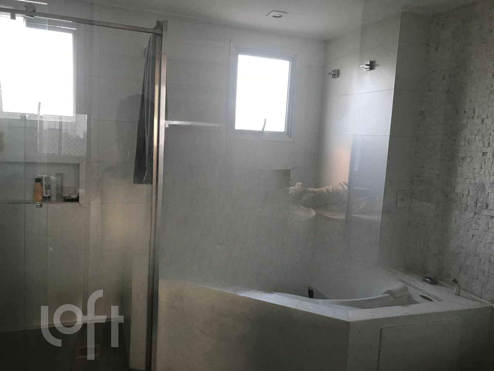 Apartamento à venda com 3 quartos, 180m² - Foto 6