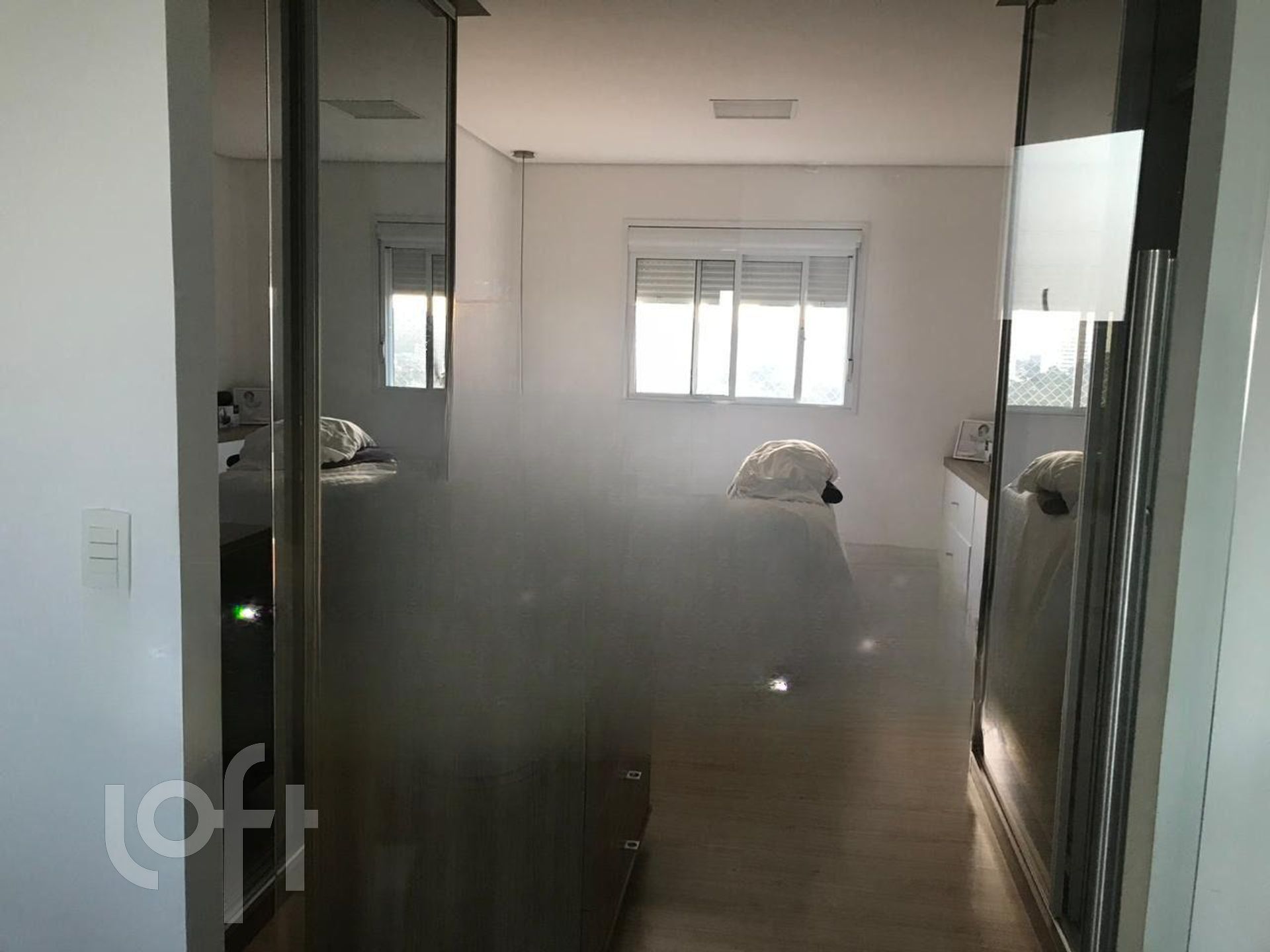 Apartamento à venda com 3 quartos, 180m² - Foto 4