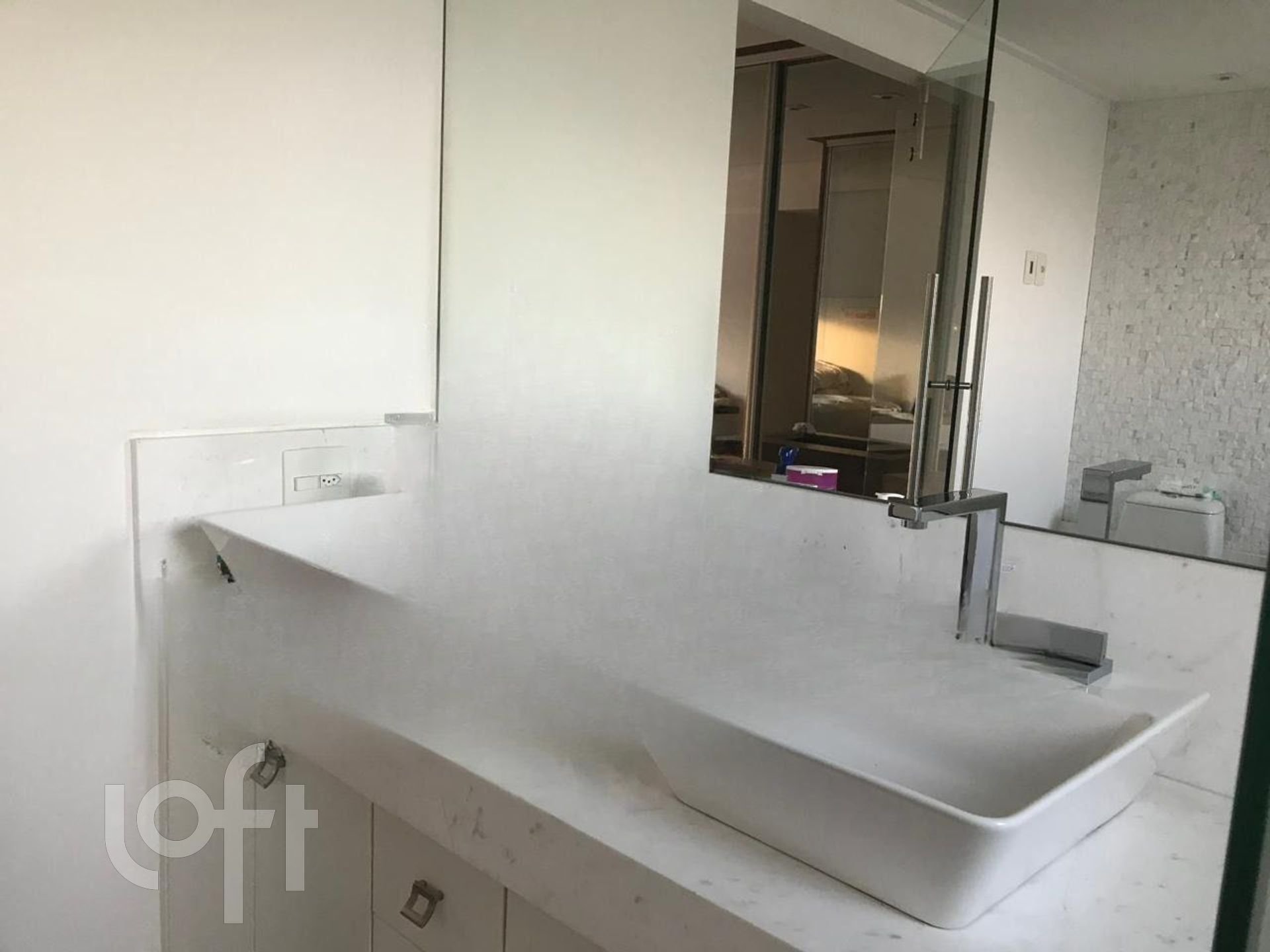 Apartamento à venda com 3 quartos, 180m² - Foto 8