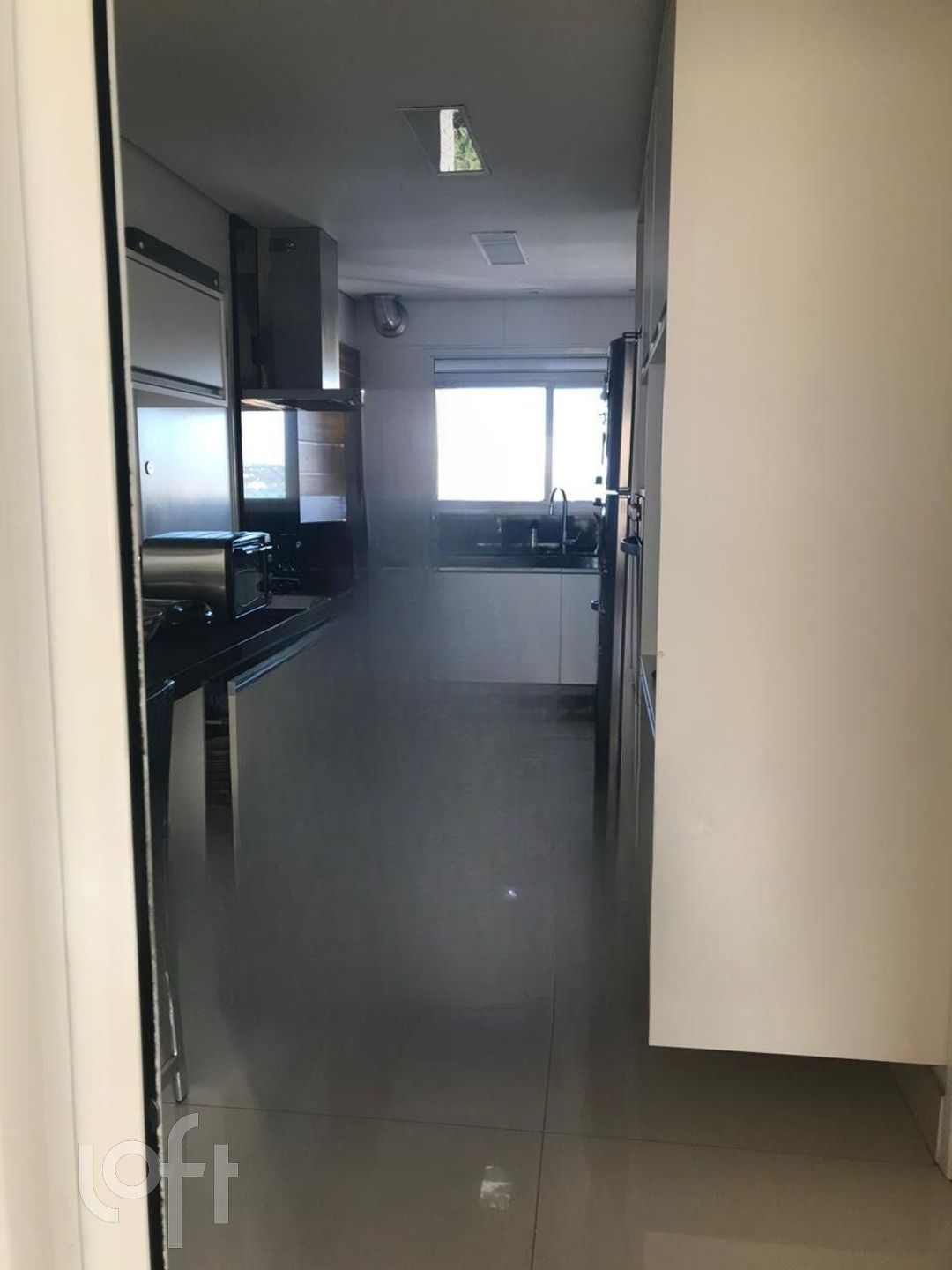 Apartamento à venda com 3 quartos, 180m² - Foto 9