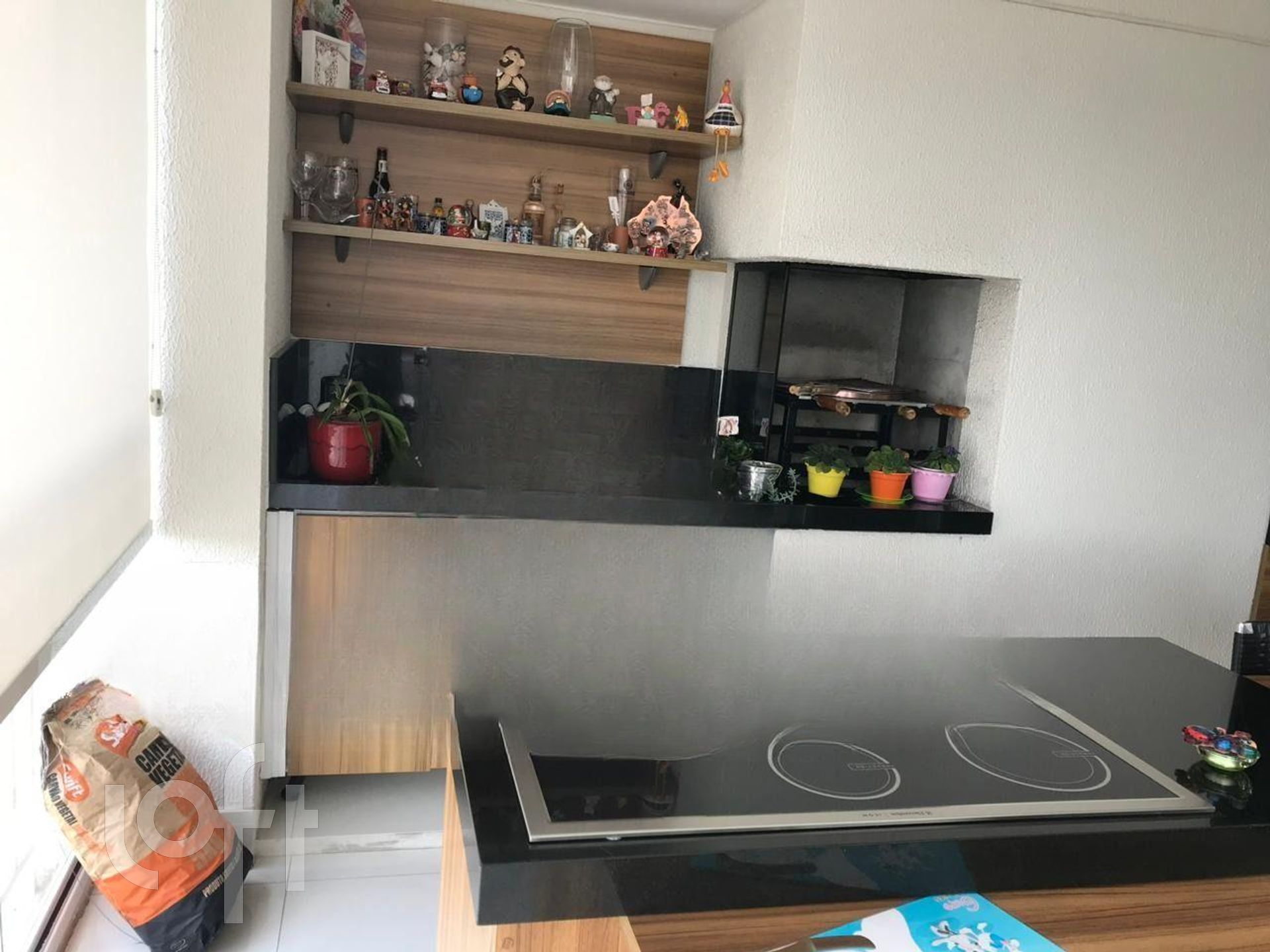 Apartamento à venda com 3 quartos, 180m² - Foto 2