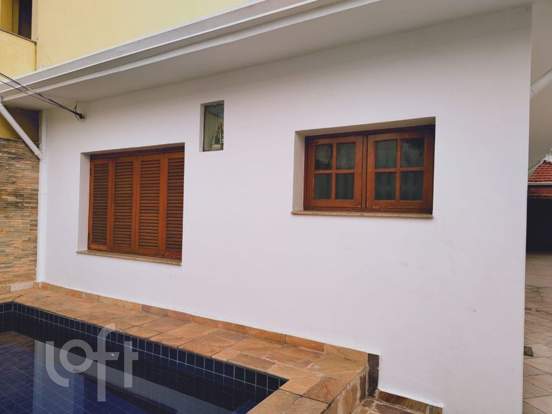 Casa à venda com 2 quartos, 350m² - Foto 2