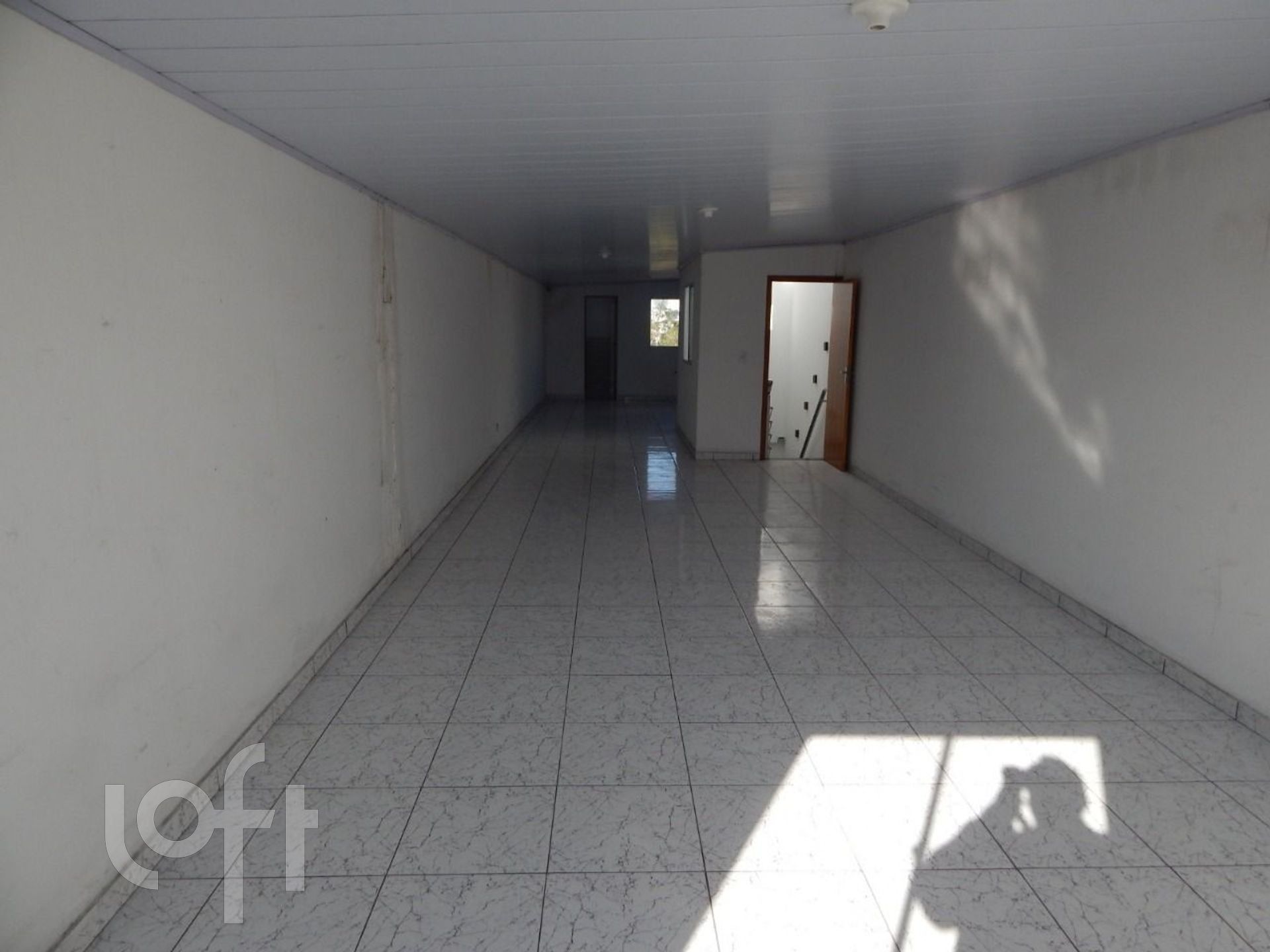 Casa à venda com 3 quartos, 300m² - Foto 11
