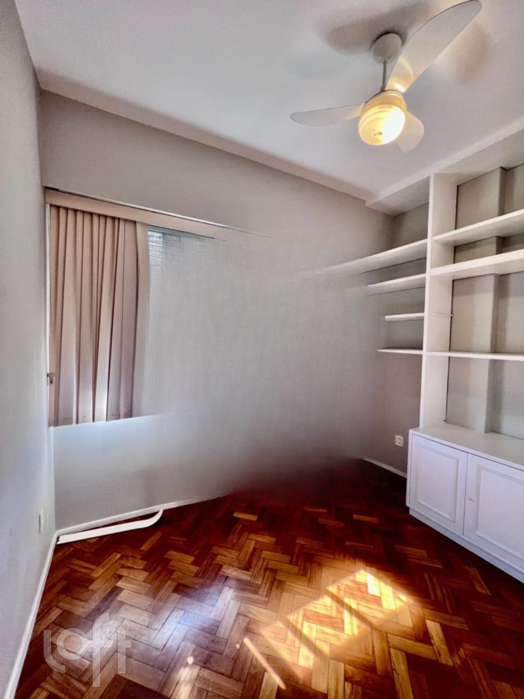 Apartamento à venda com 3 quartos, 143m² - Foto 9