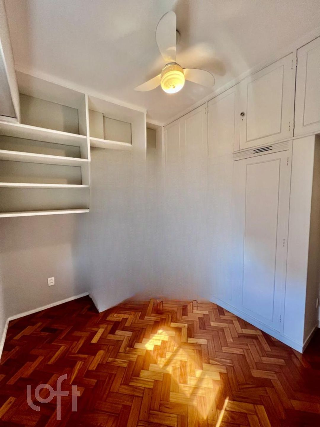 Apartamento à venda com 3 quartos, 143m² - Foto 8