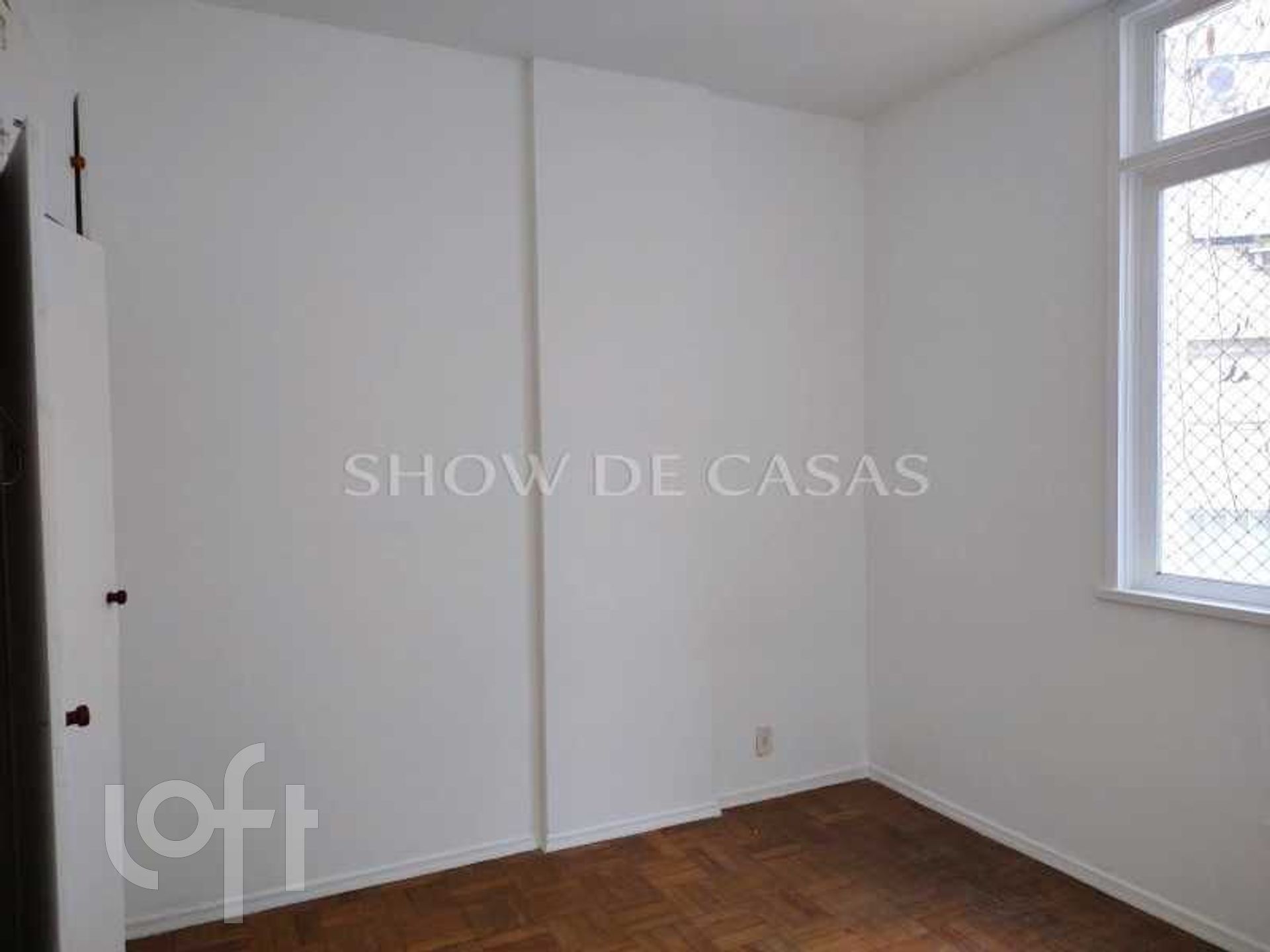 Apartamento à venda com 2 quartos, 68m² - Foto 11