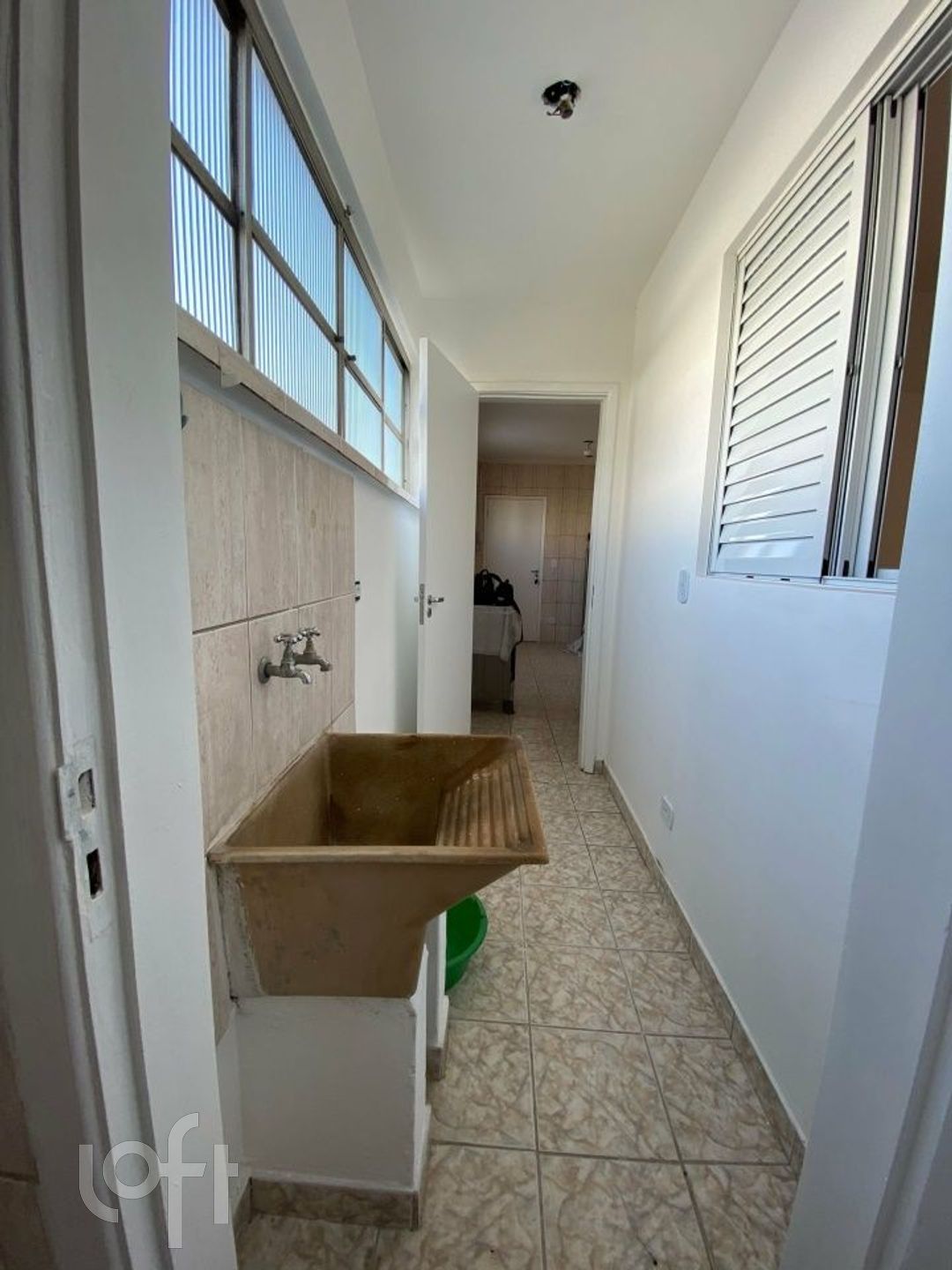 Apartamento à venda com 3 quartos, 98m² - Foto 7