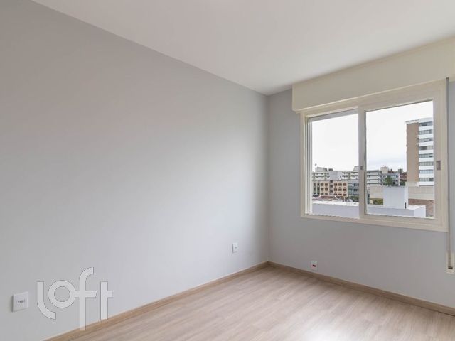 Apartamento com 42m², 1 dormitório, 1 vaga, Santana em Porto Alegre