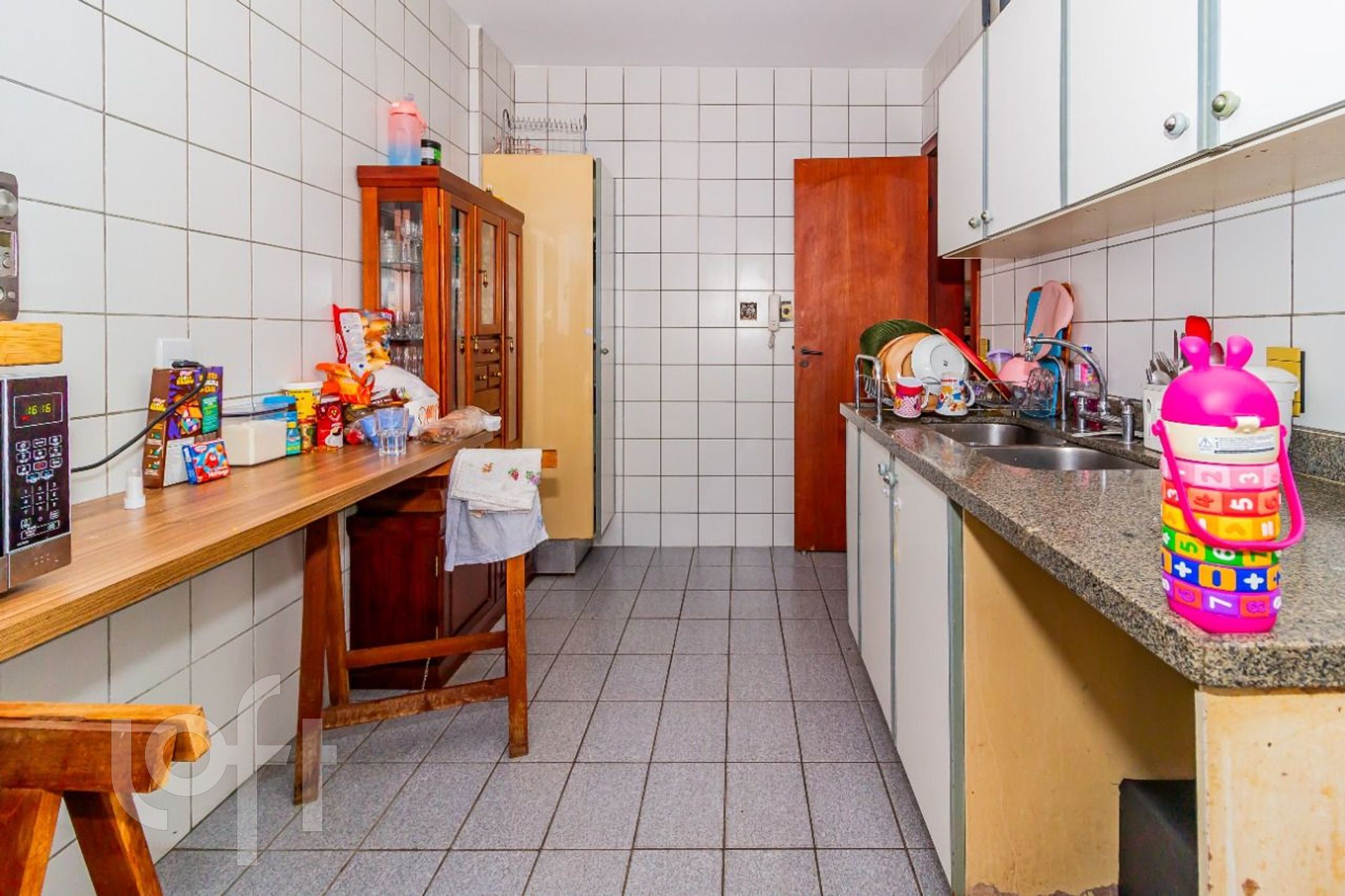 Apartamento à venda com 4 quartos, 148m² - Foto 35