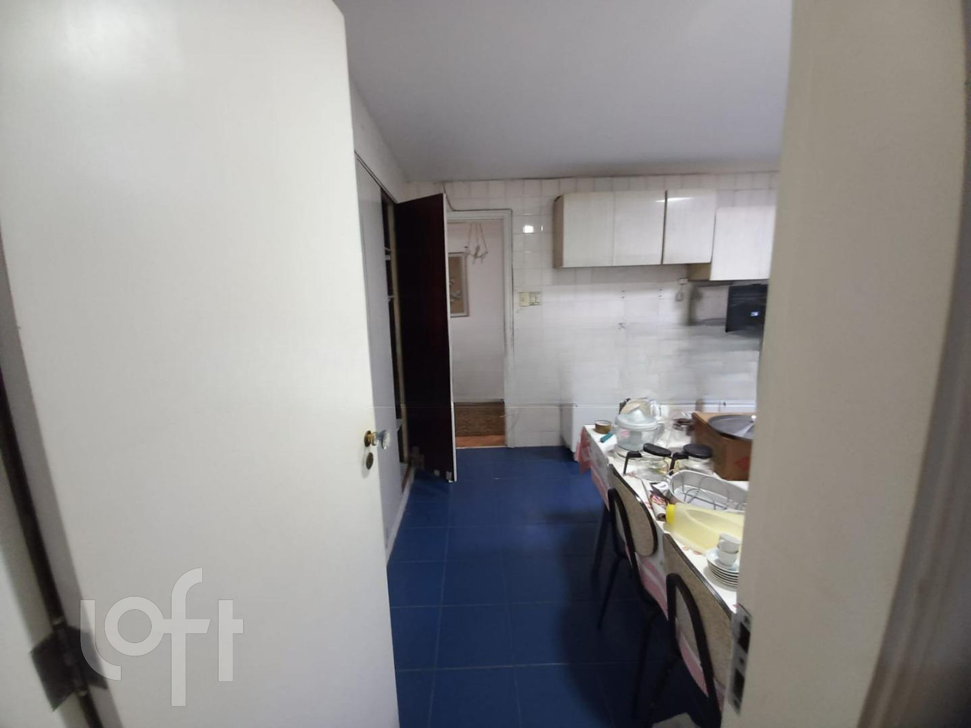 Apartamento à venda com 4 quartos, 194m² - Foto 8