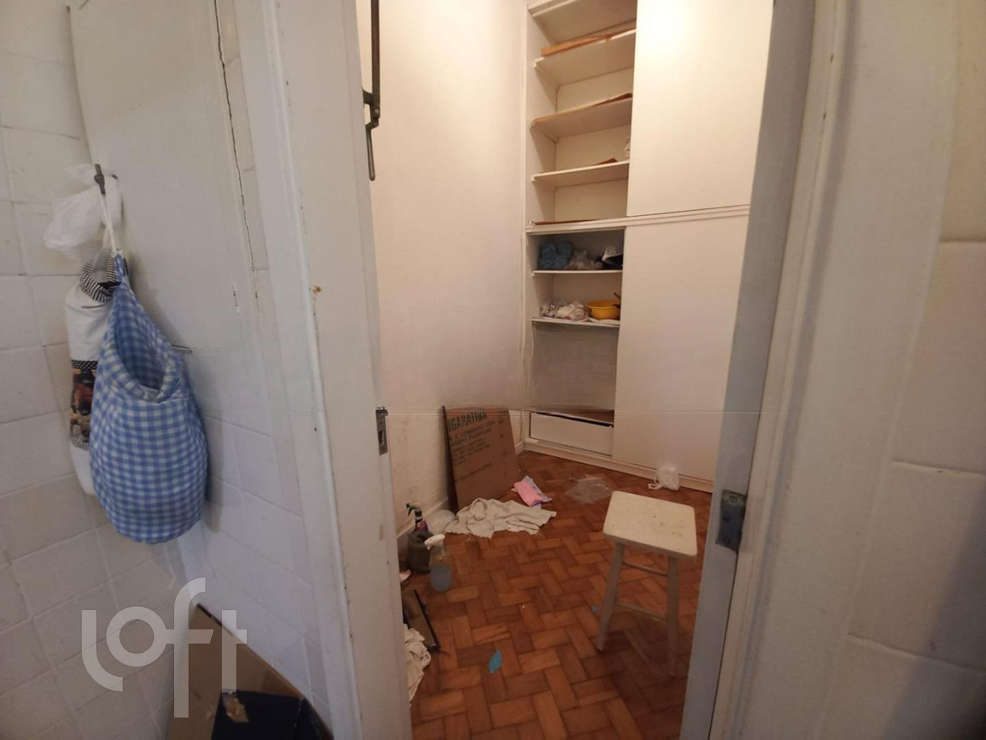 Apartamento à venda com 4 quartos, 194m² - Foto 3