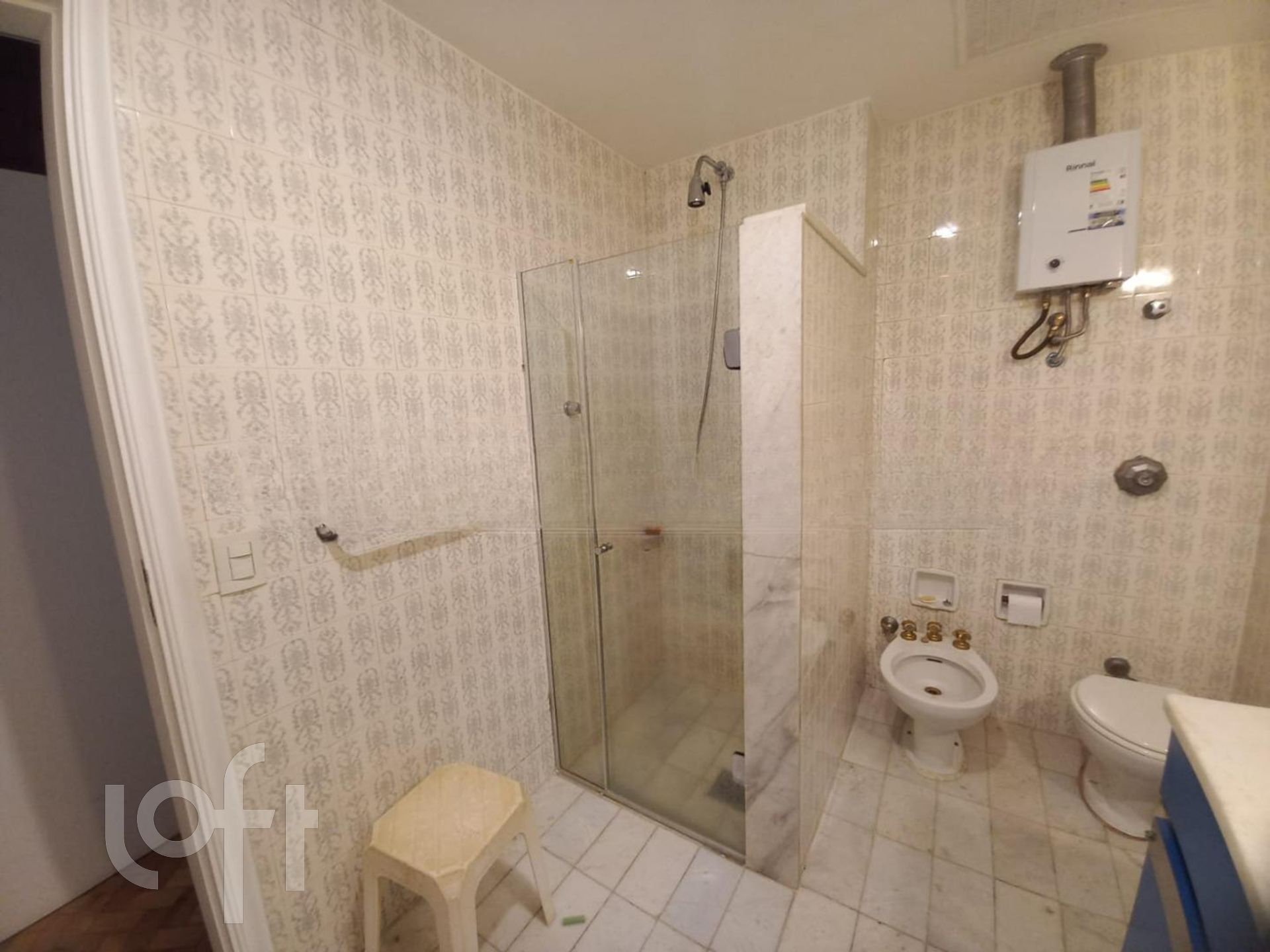 Apartamento à venda com 4 quartos, 194m² - Foto 17