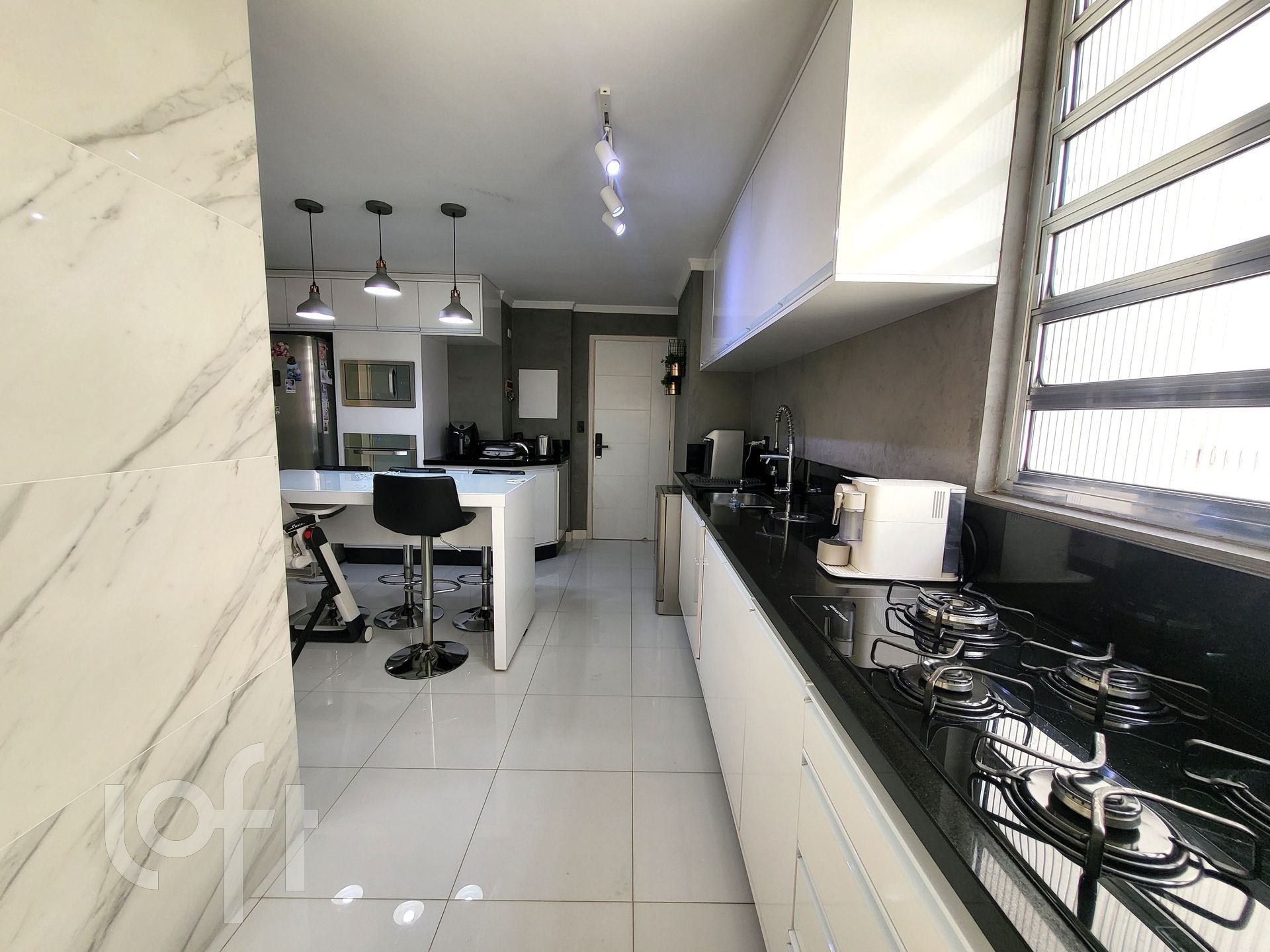 Apartamento à venda com 2 quartos, 110m² - Foto 21