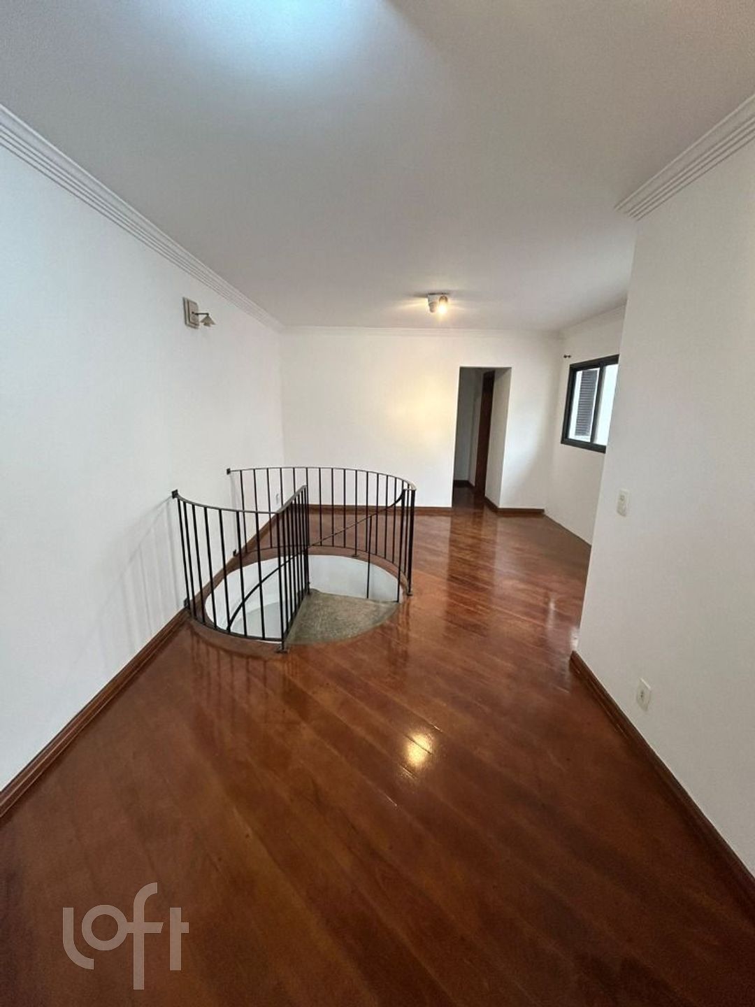 Apartamento à venda com 2 quartos, 187m² - Foto 3