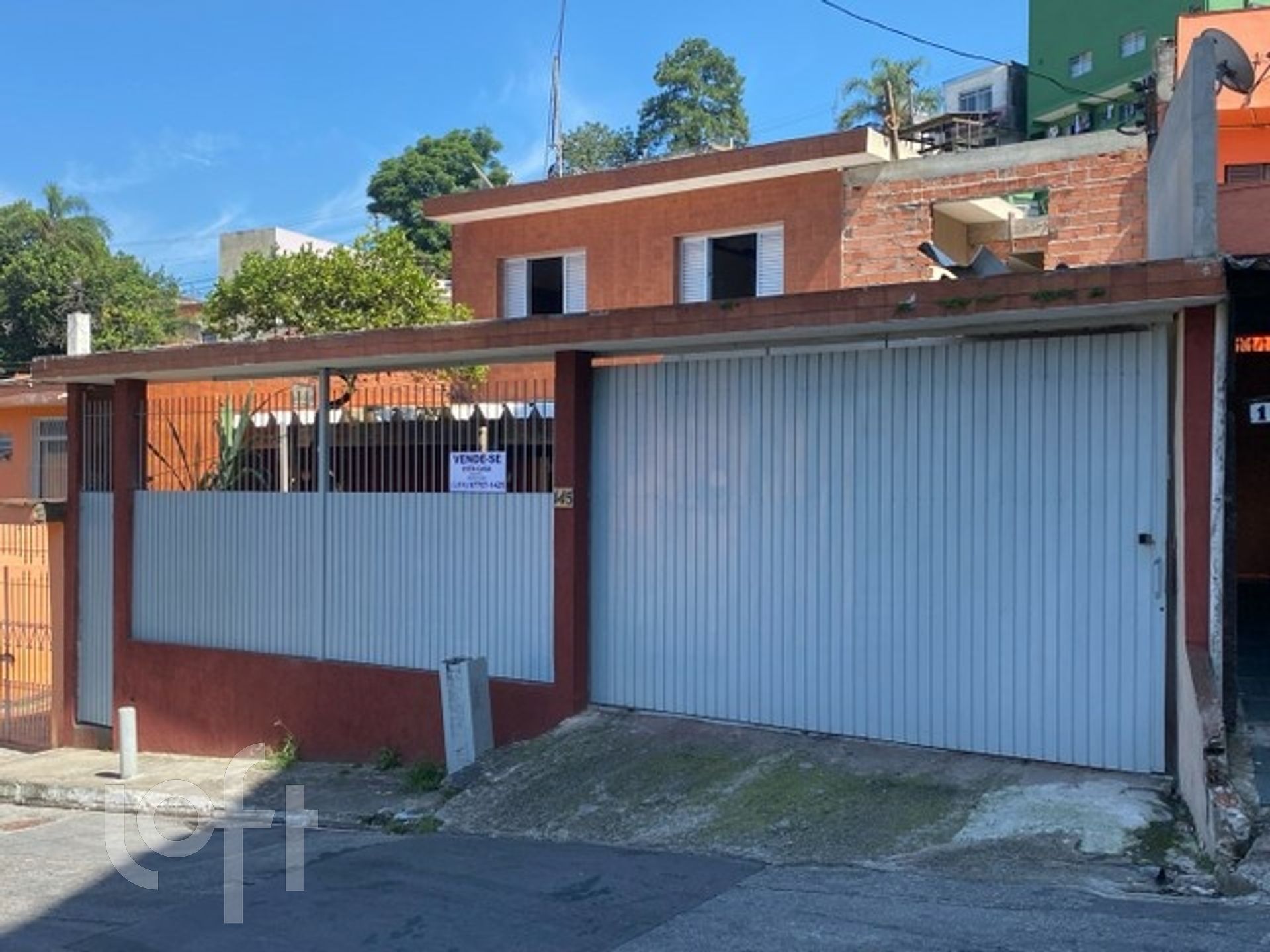 Casa à venda com 3 quartos, 350m² - Foto 1