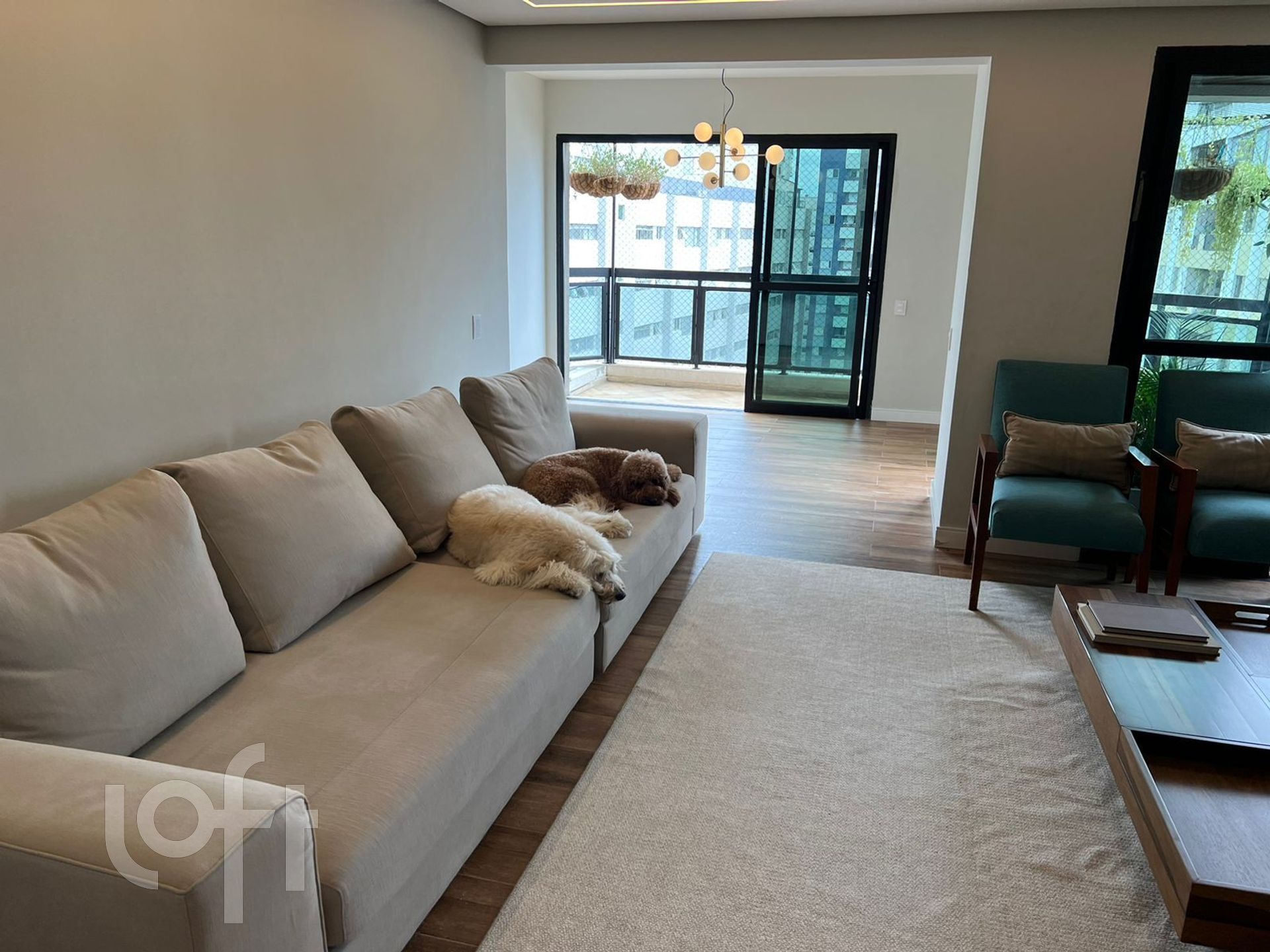Apartamento à venda em Pompeia com 172 m², 4 quartos, 3 vagas