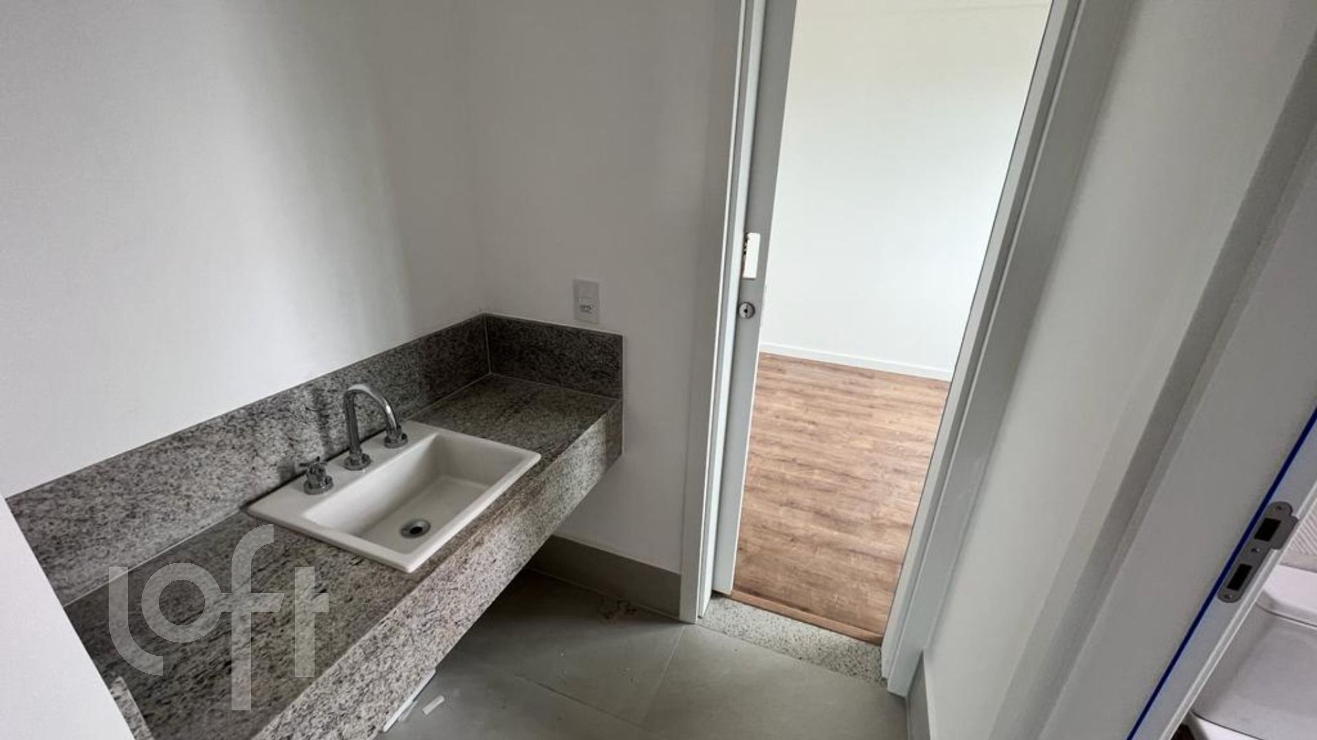 Apartamento à venda com 4 quartos, 134m² - Foto 12