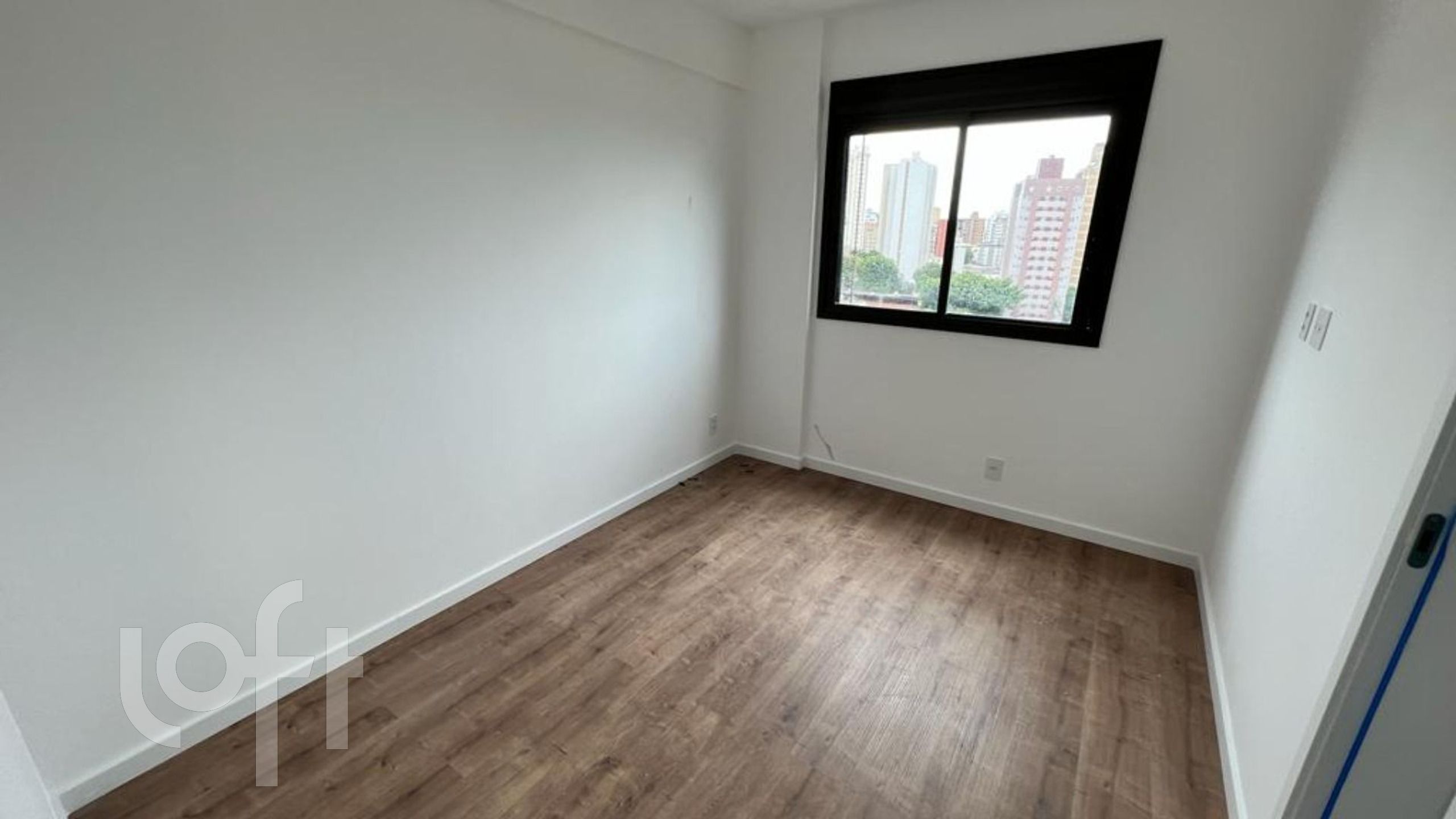 Apartamento à venda com 4 quartos, 134m² - Foto 13