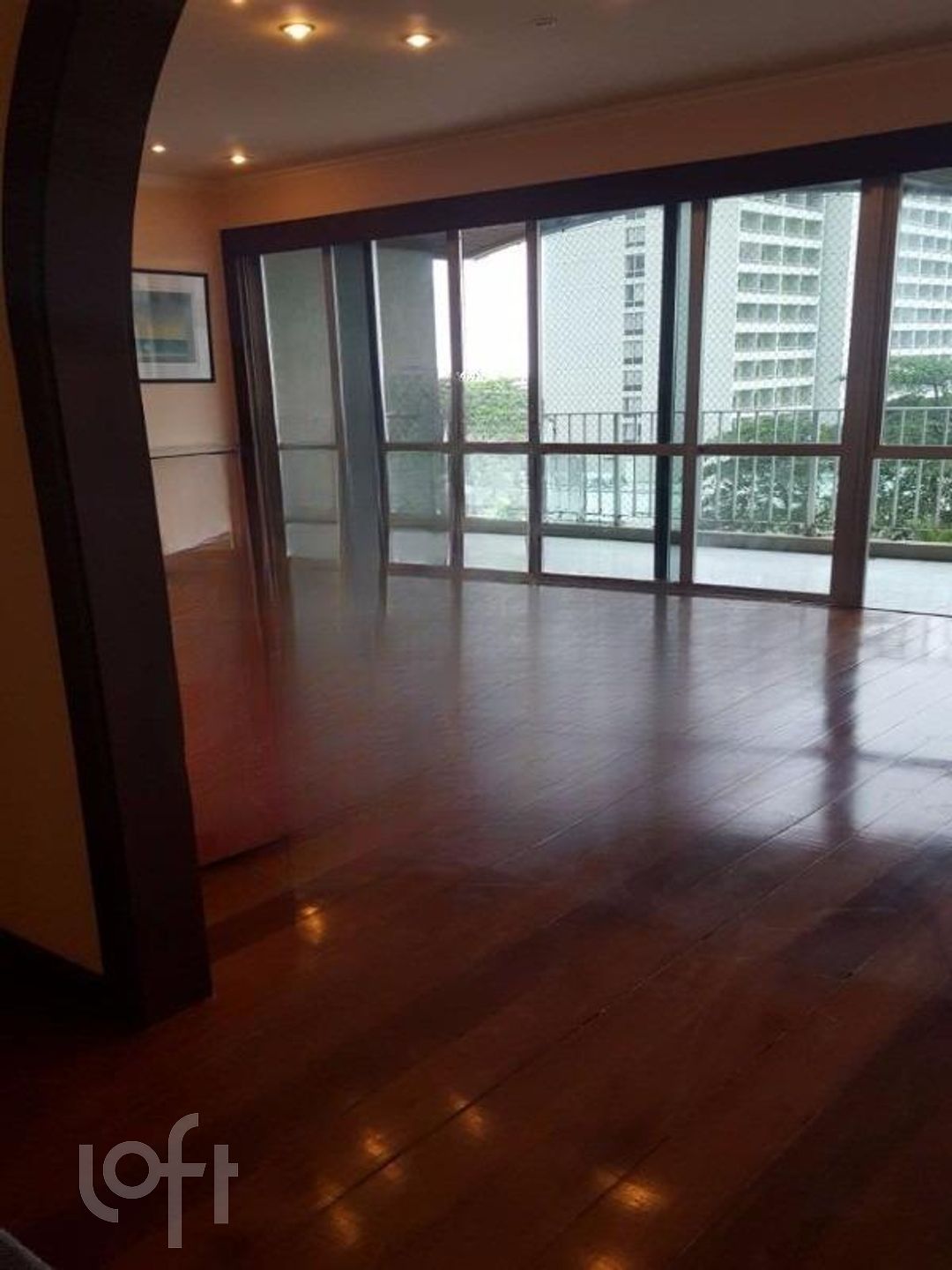 Apartamento à venda com 4 quartos, 200m² - Foto 13