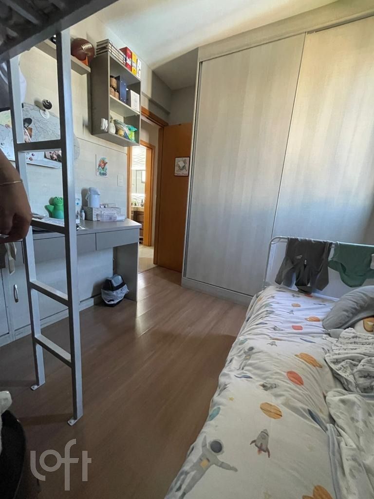 Apartamento à venda com 3 quartos, 87m² - Foto 15