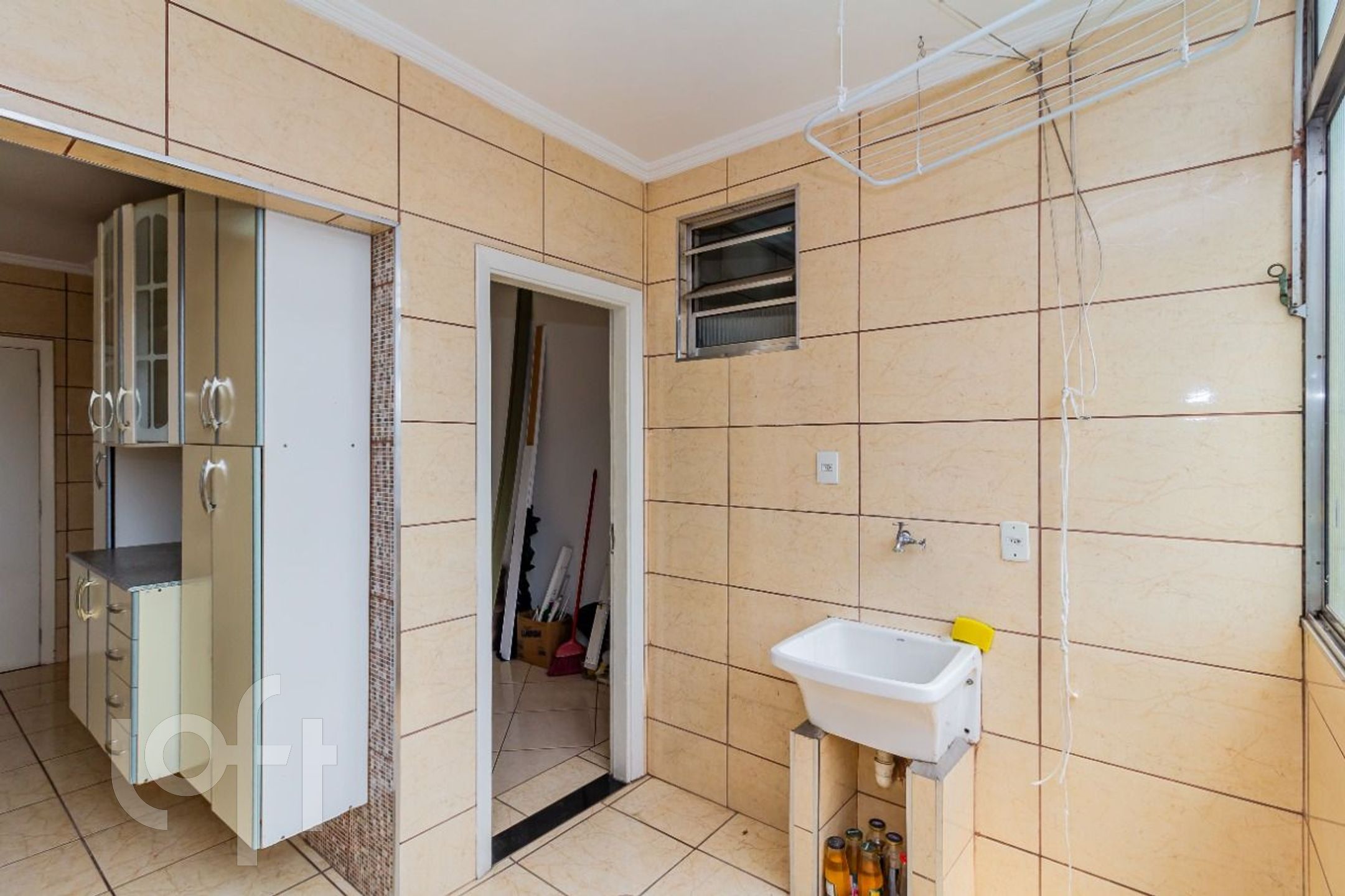 Apartamento à venda com 2 quartos, 80m² - Foto 13